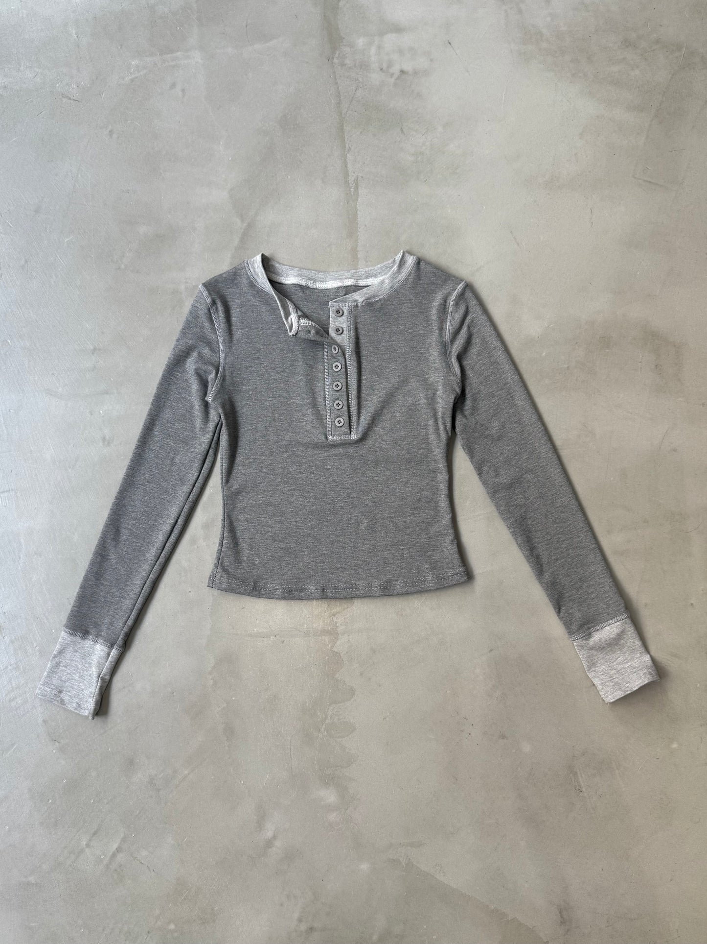 BLOCK HENRY NECK "GRAY"