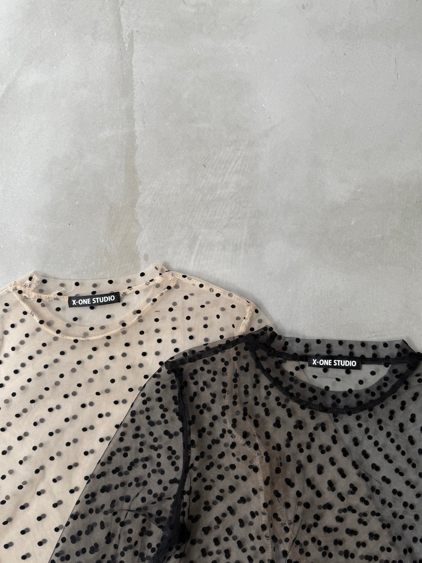 SKIN SHEER DOT "BEIGE"