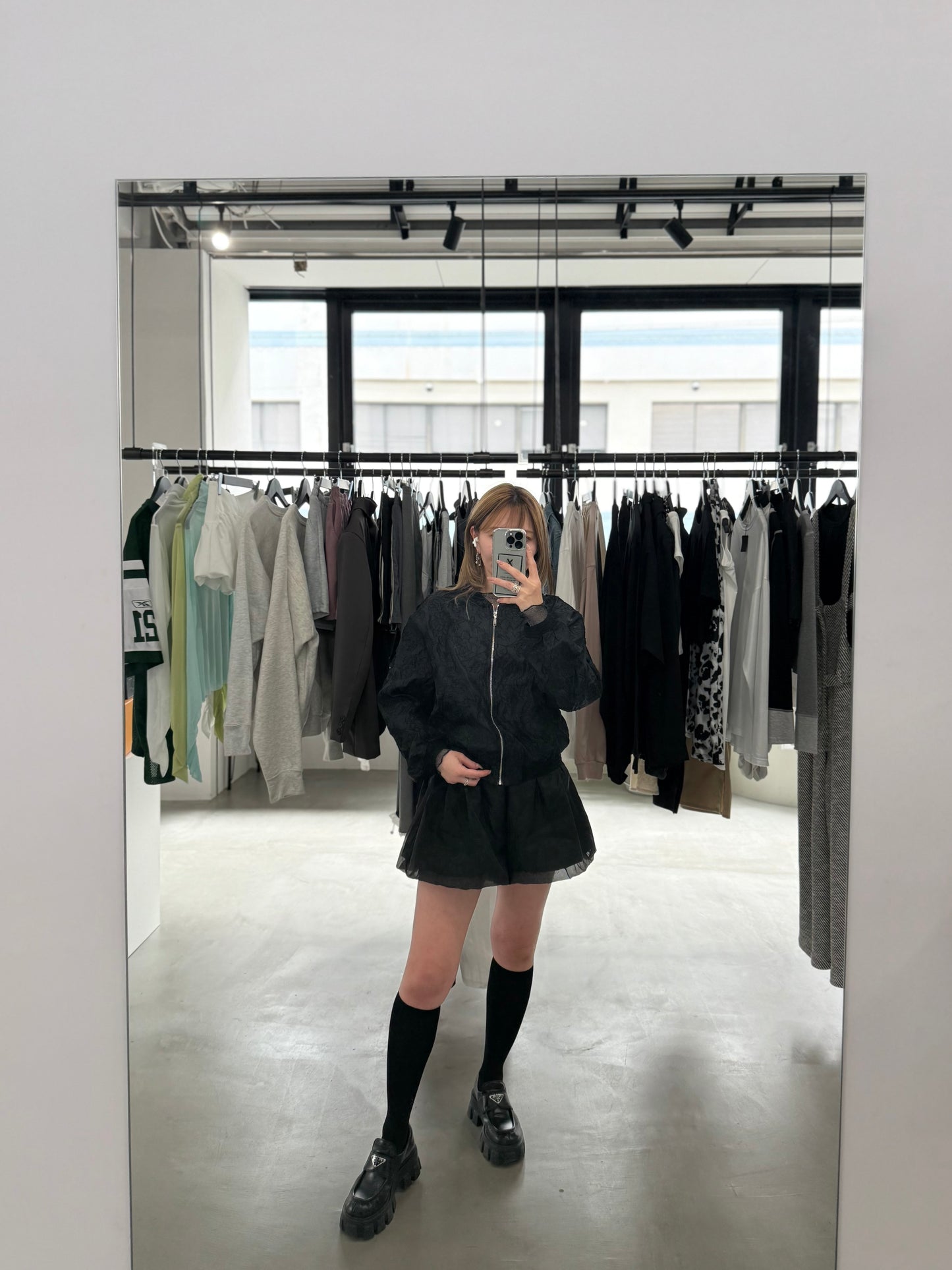 SHEER BOULSON "BLACK"