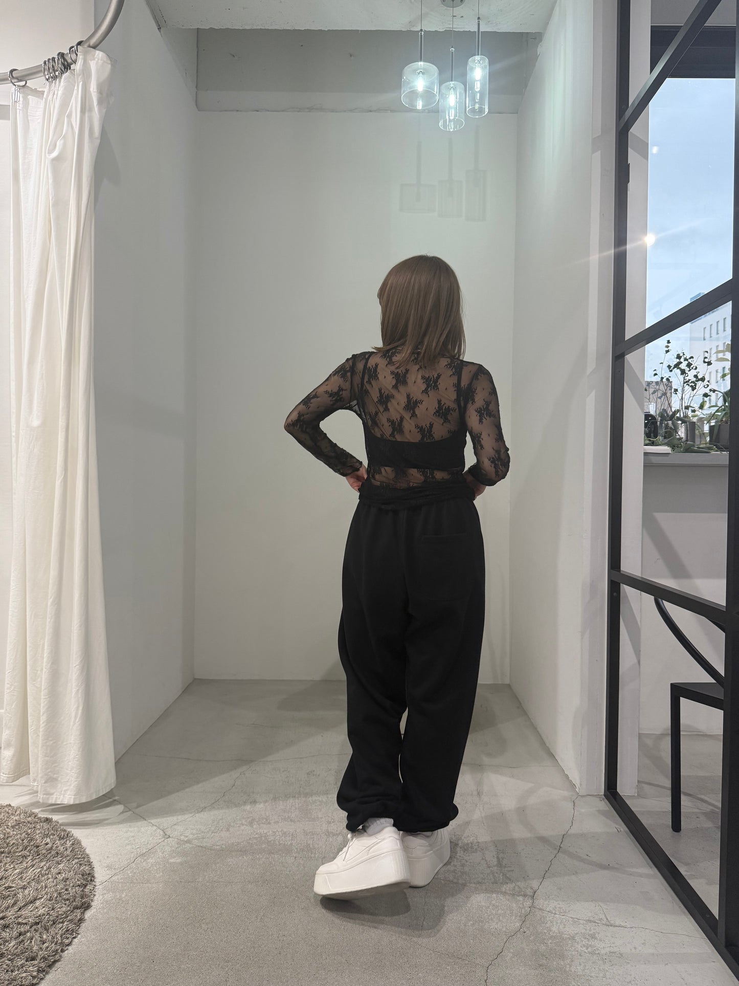 SHEER LACE TOP "BLACK"