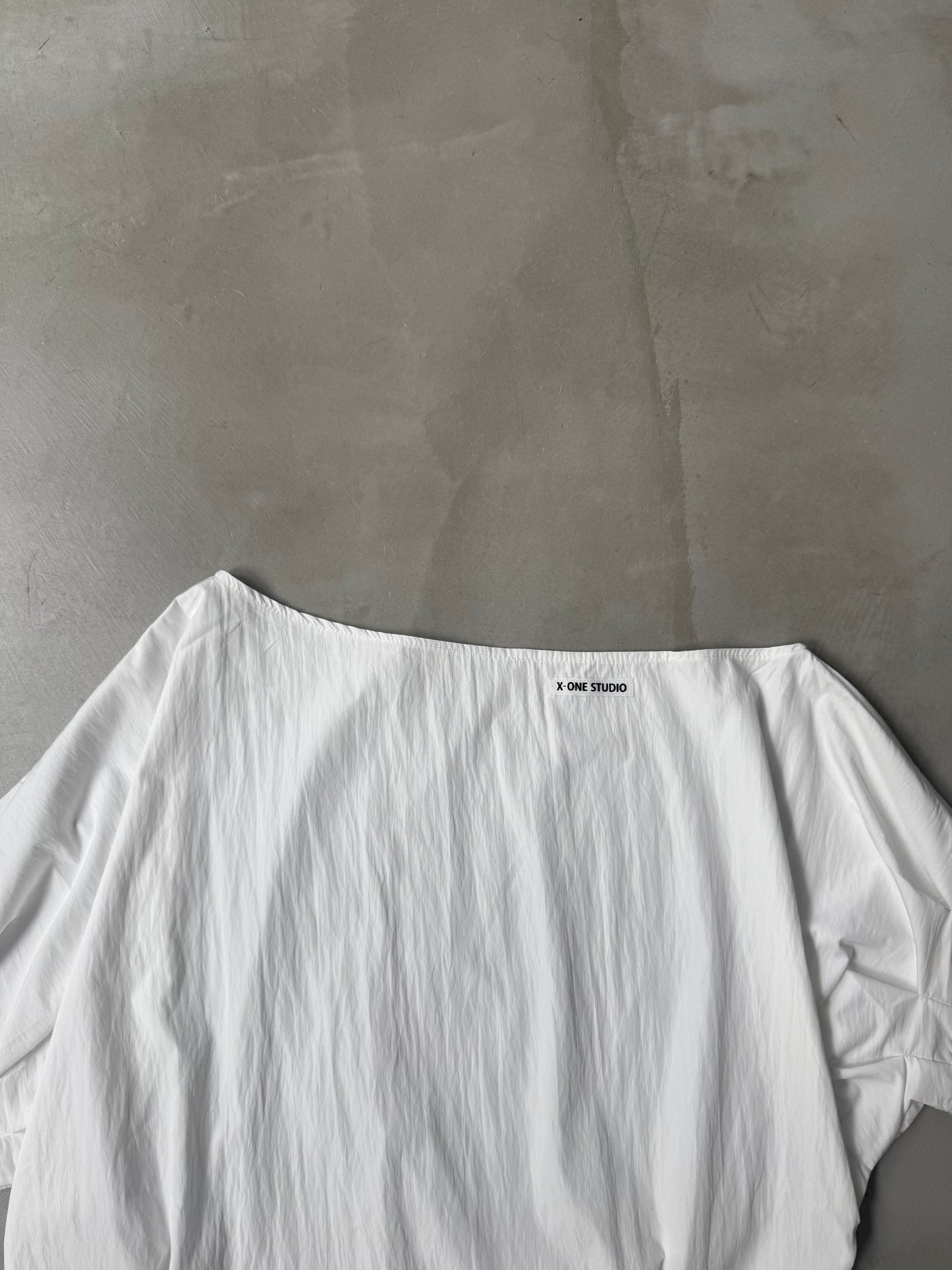 DROP SHOULDER BLOUSE