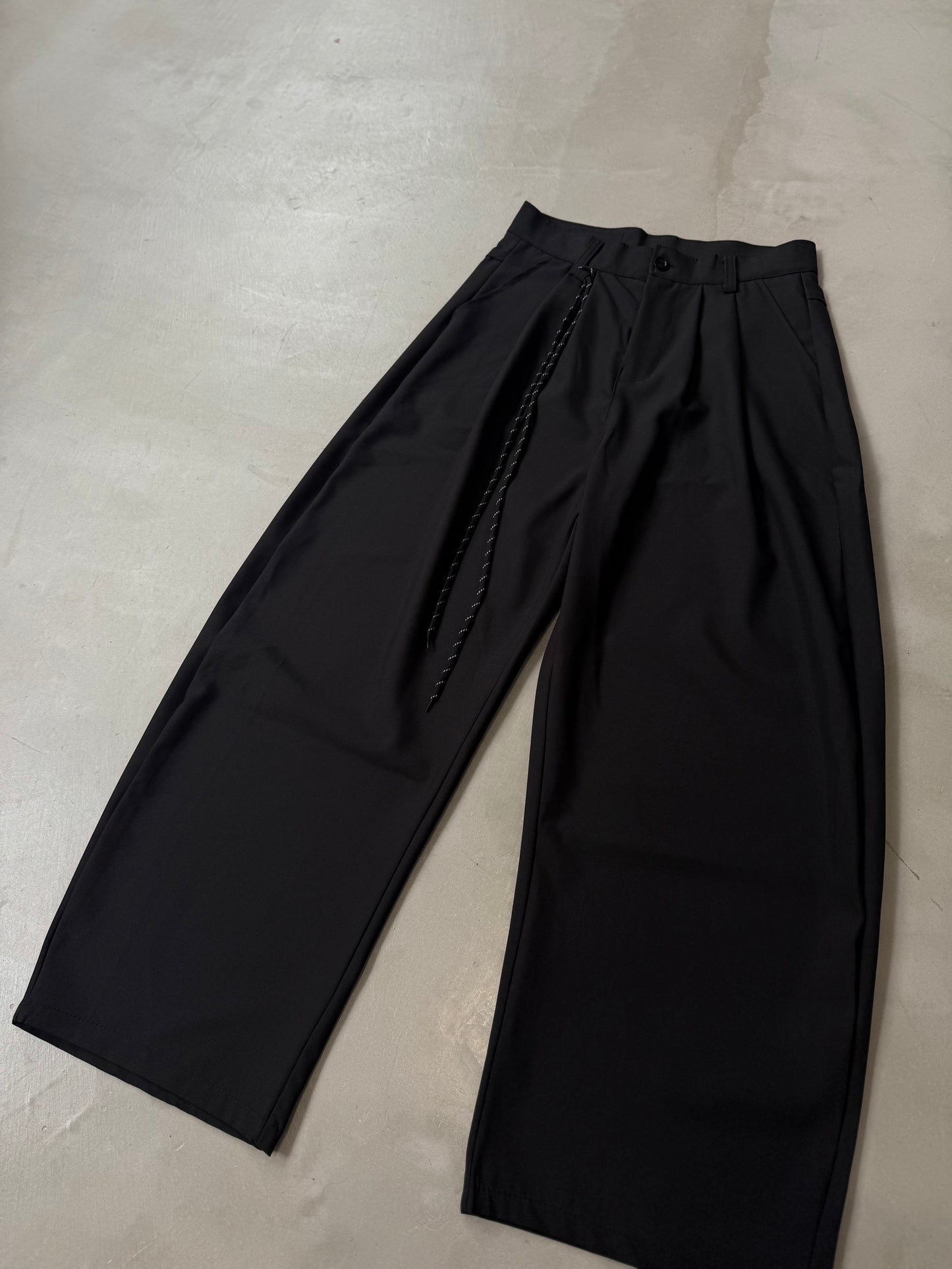 NYLON BARREL PANTS