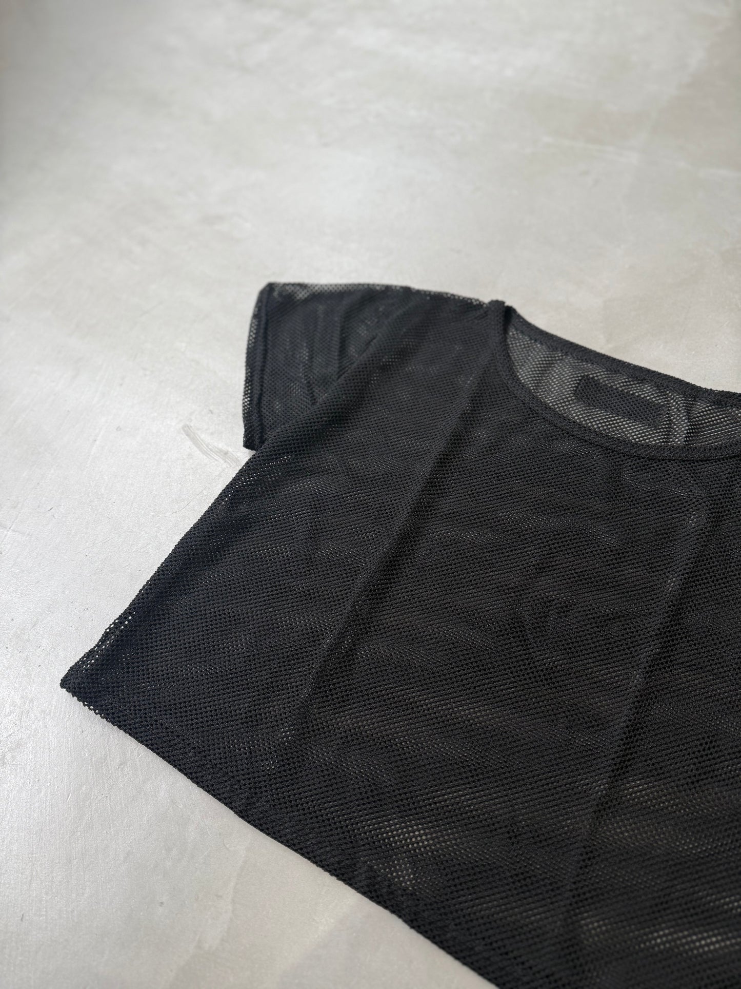 MESH TOP "BLACK"