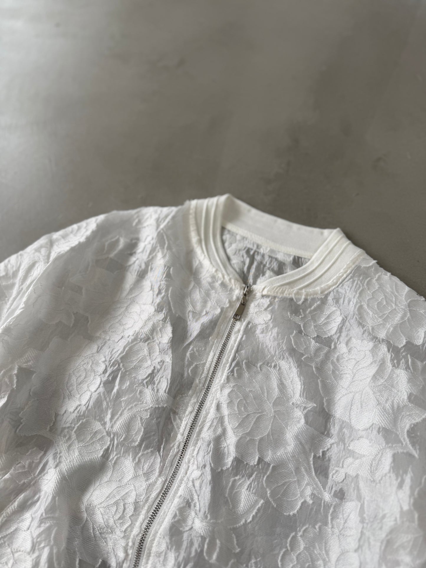 SHEER BOULSON "WHITE"