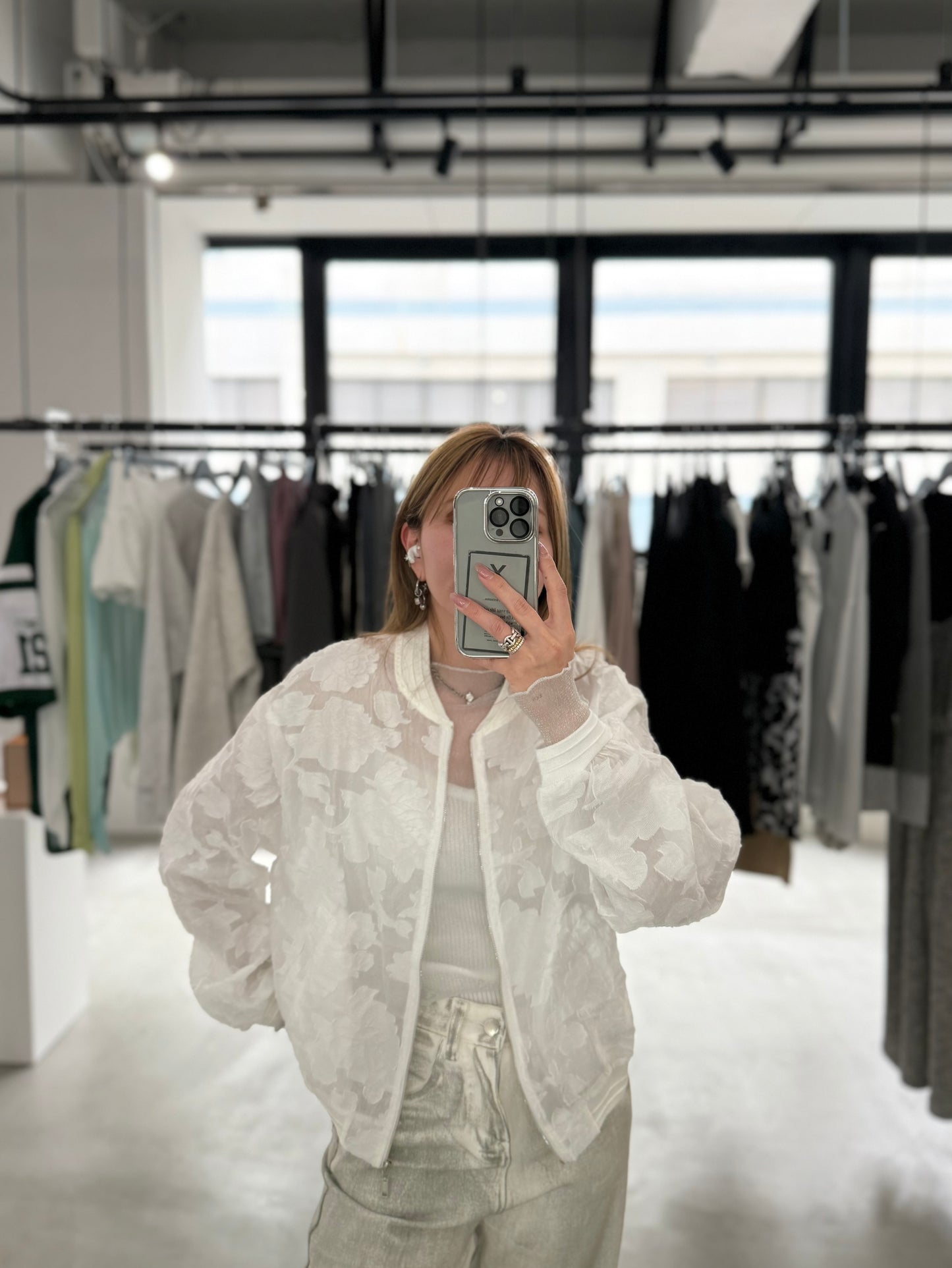 SHEER BOULSON "WHITE"
