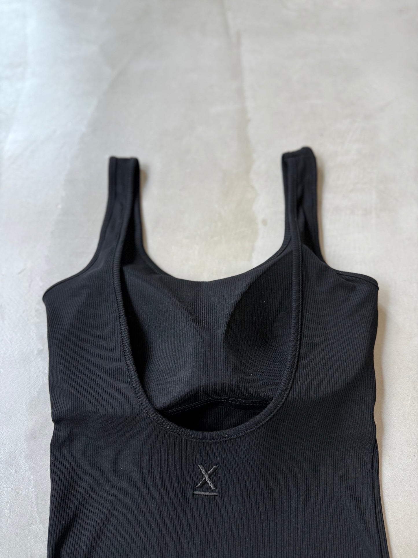 BACK OPEN TANK "BLACK"