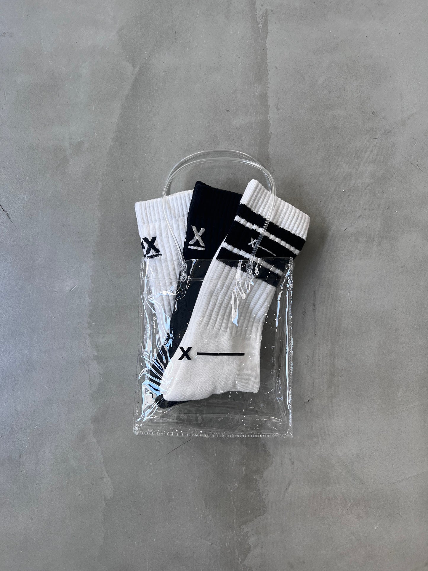 X-ONE LOGO SOCKS "LINE"