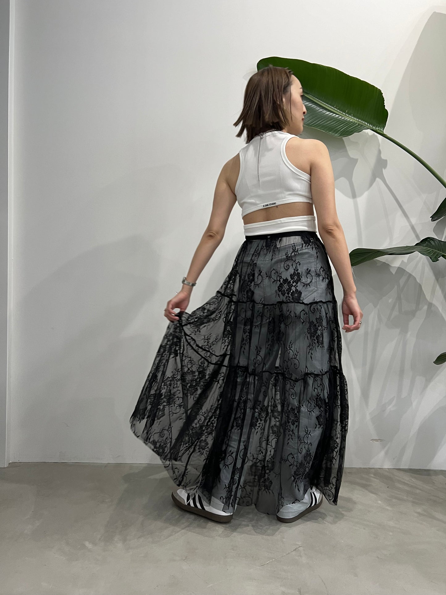 LAYERED LACE SKIRT "BLACK"