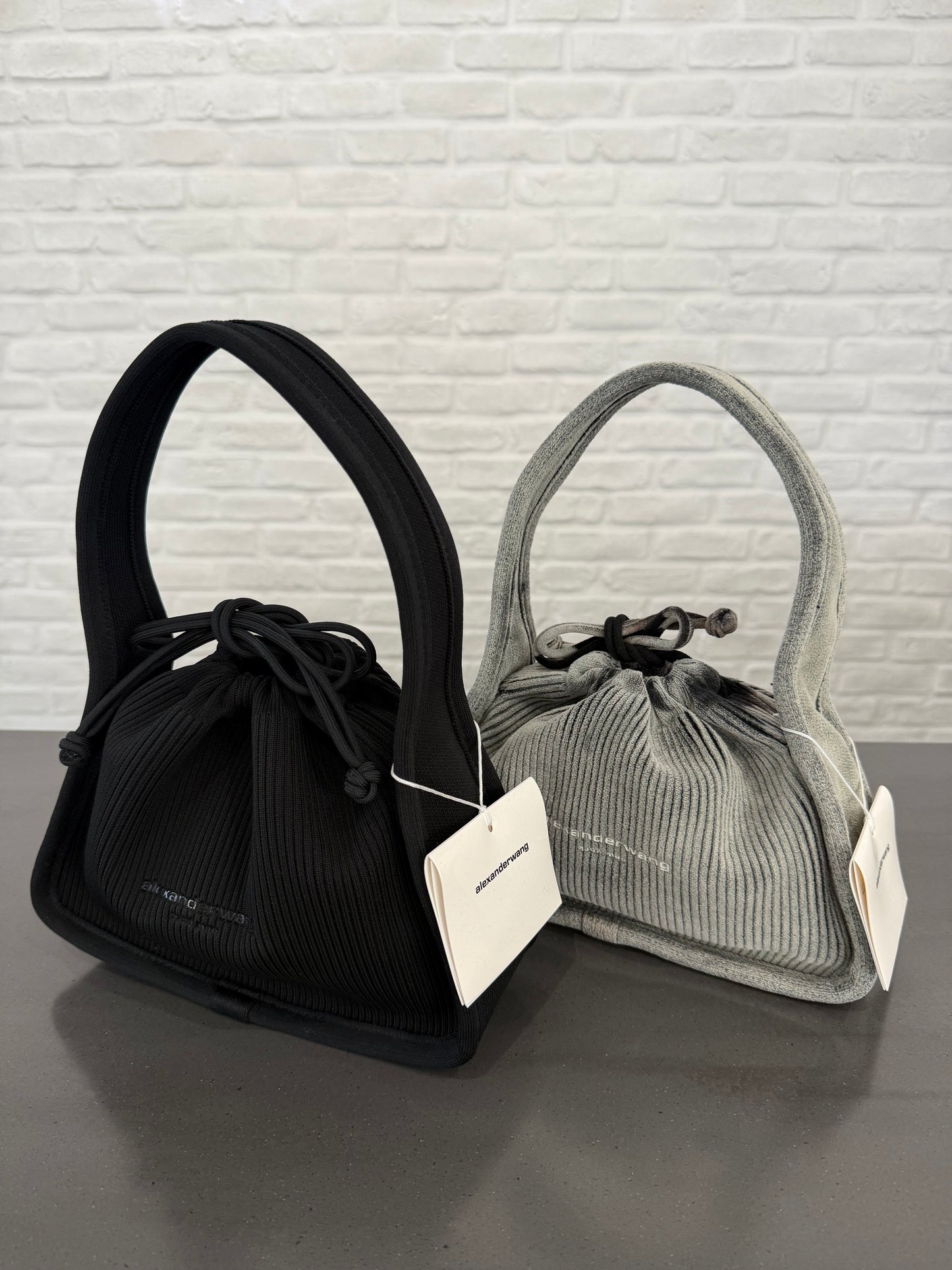 【ALEXANDER WANG 】SMALL TOTE "BLACK"