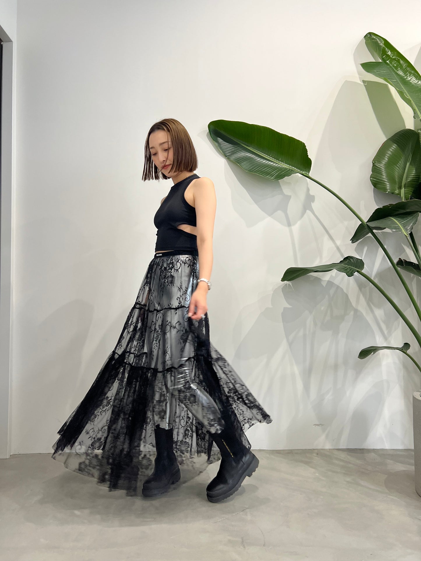 LAYERED LACE SKIRT "BLACK"