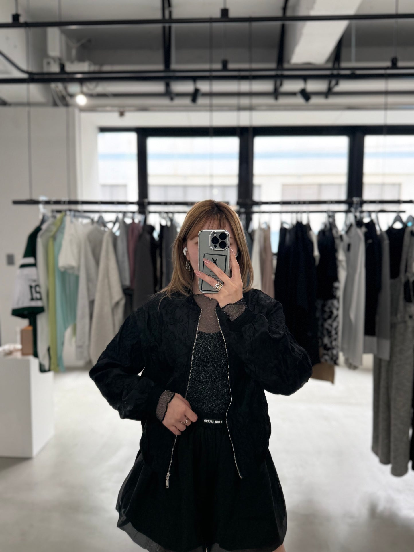 SHEER BOULSON "BLACK"