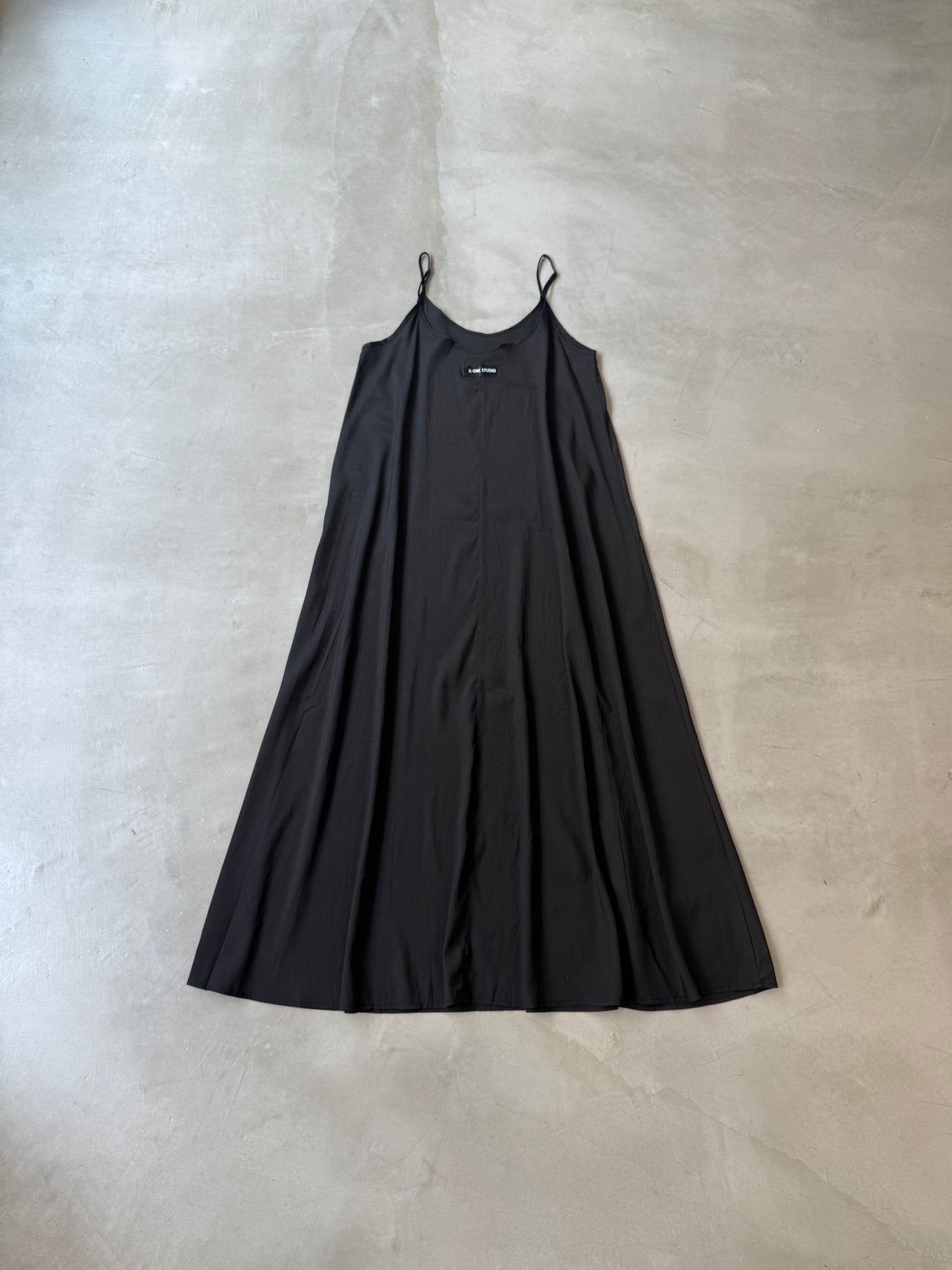 SATIN LONG DRESS "BLACK"