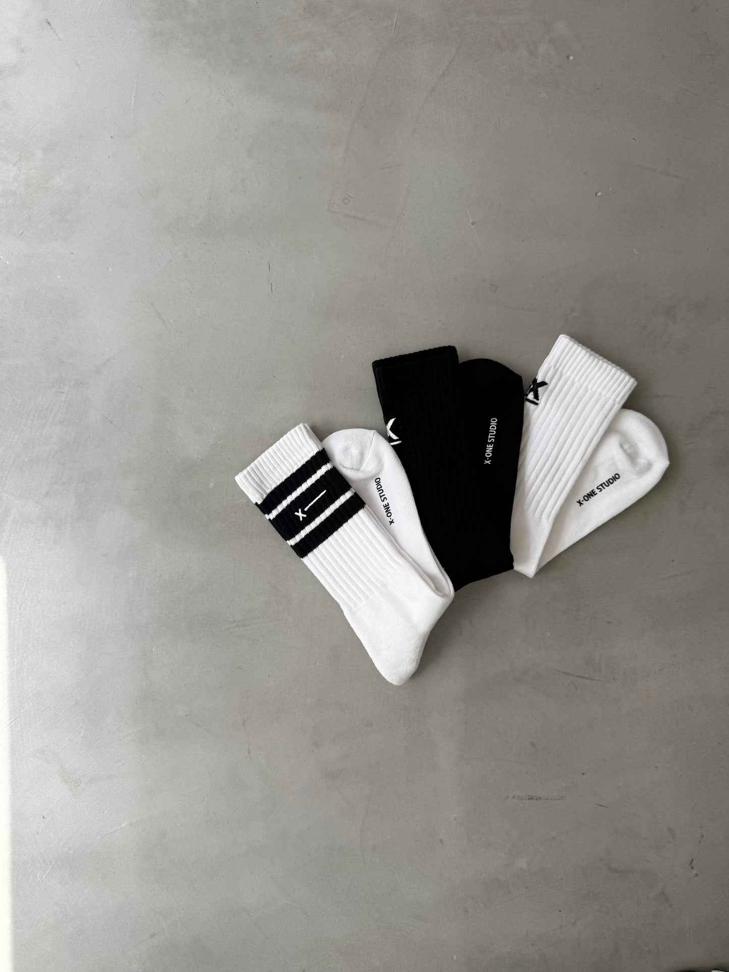 X-ONE LOGO SOCKS "LINE"