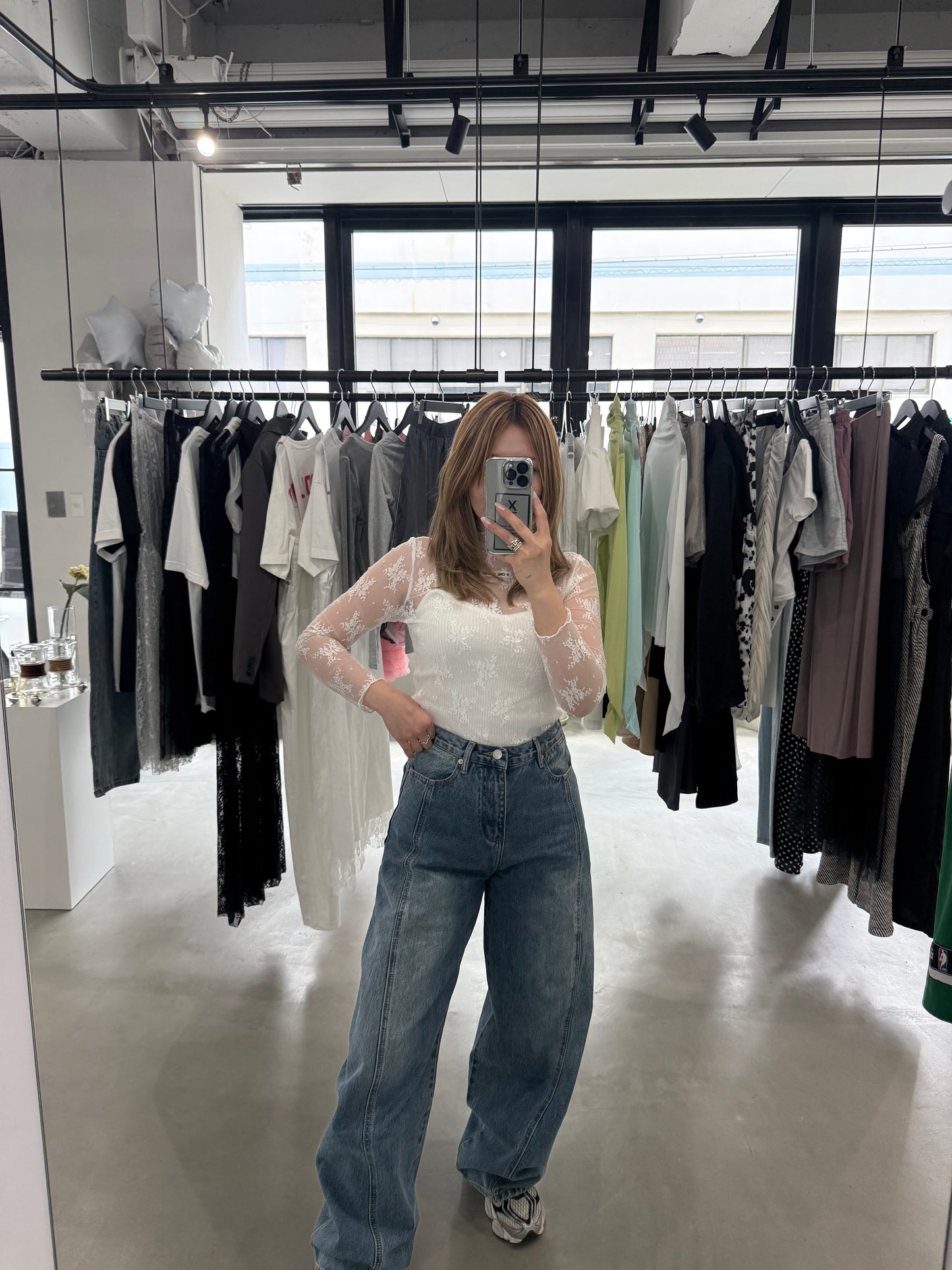 BARREL FIT DENIM
