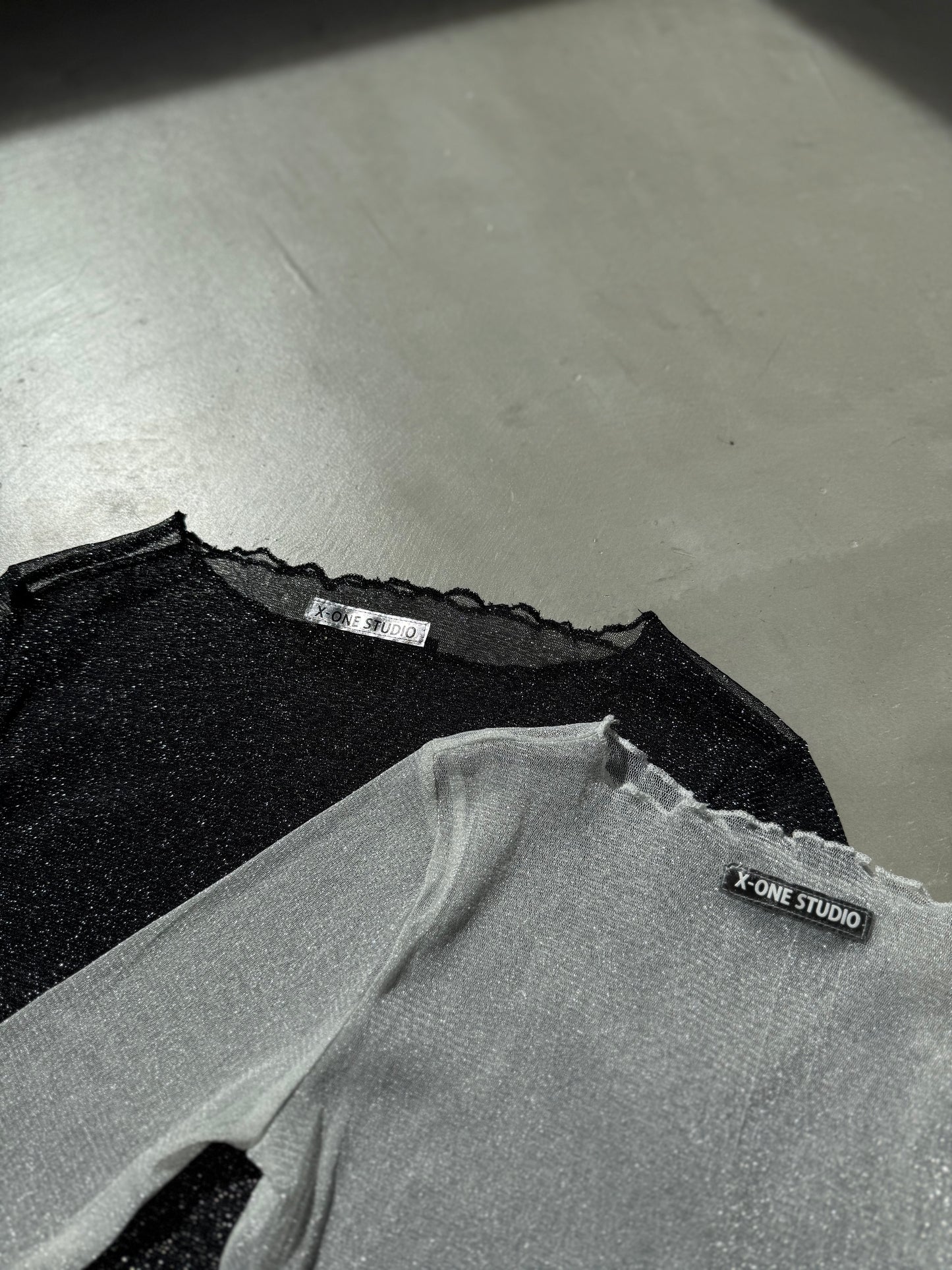 GLITTER SHEER "BLACK"