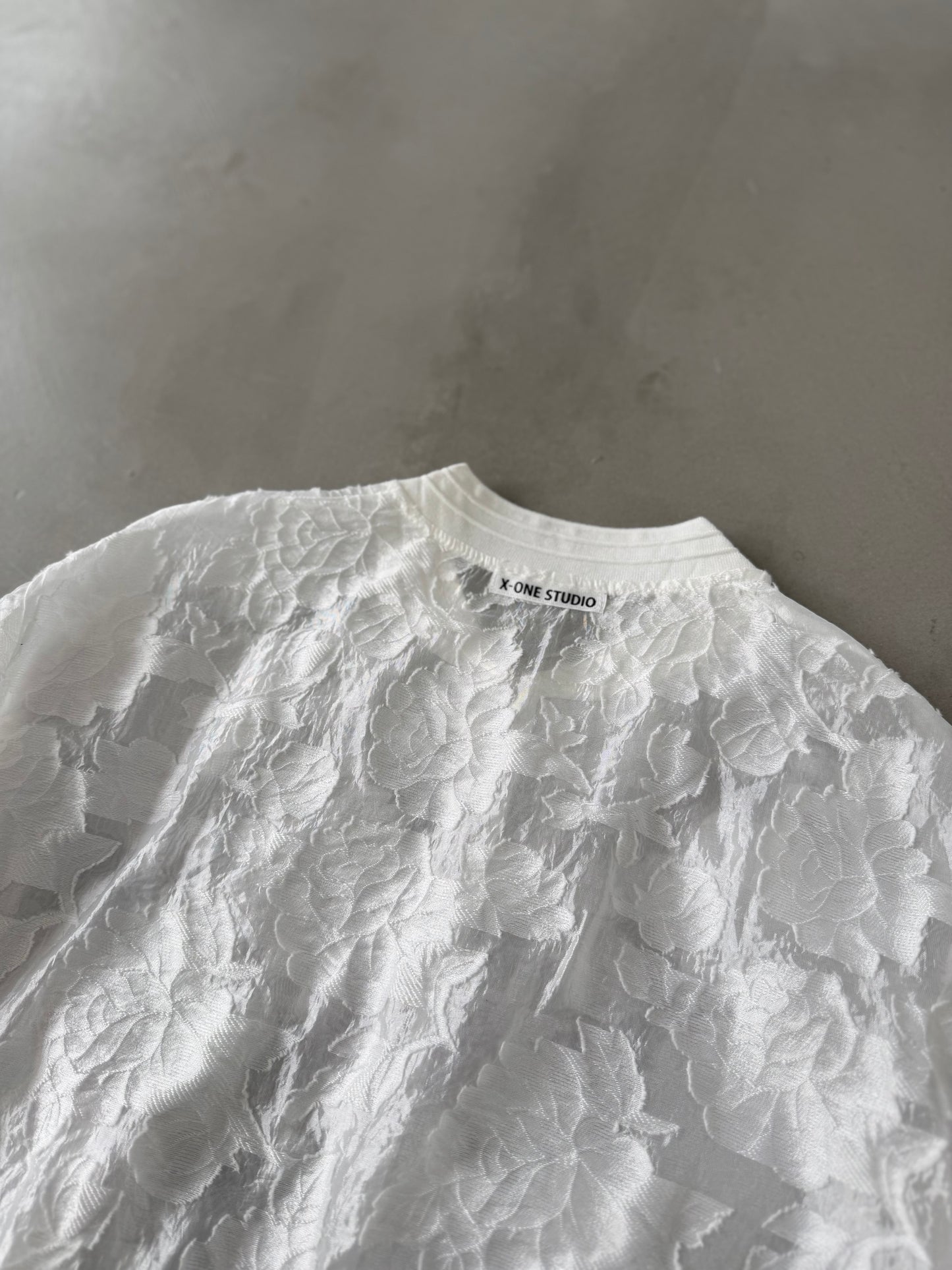 SHEER BOULSON "WHITE"