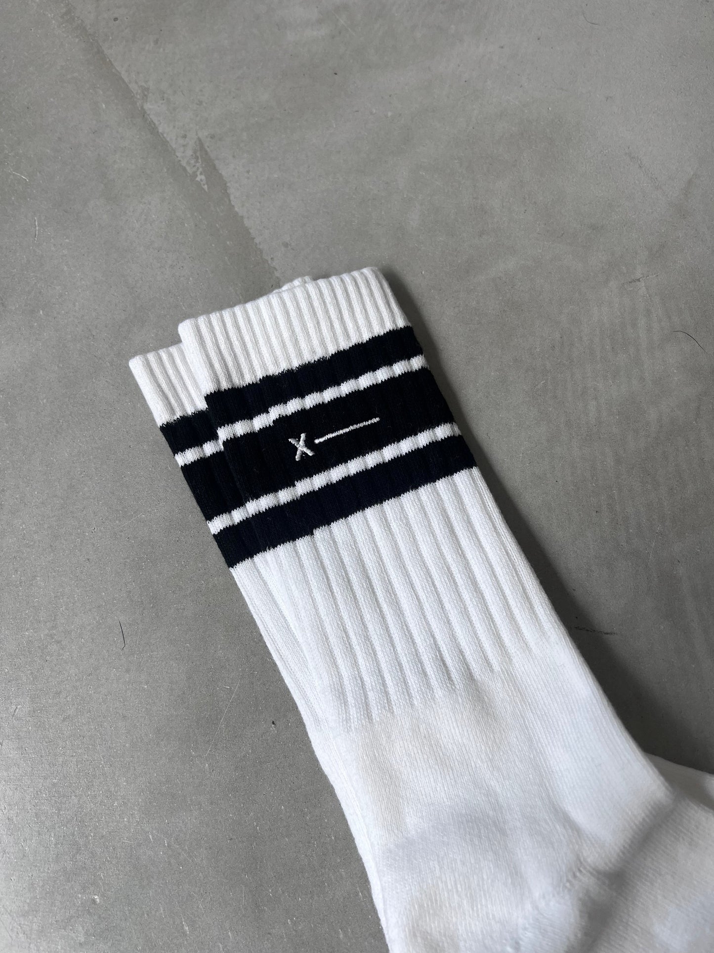 X-ONE LOGO SOCKS "LINE"