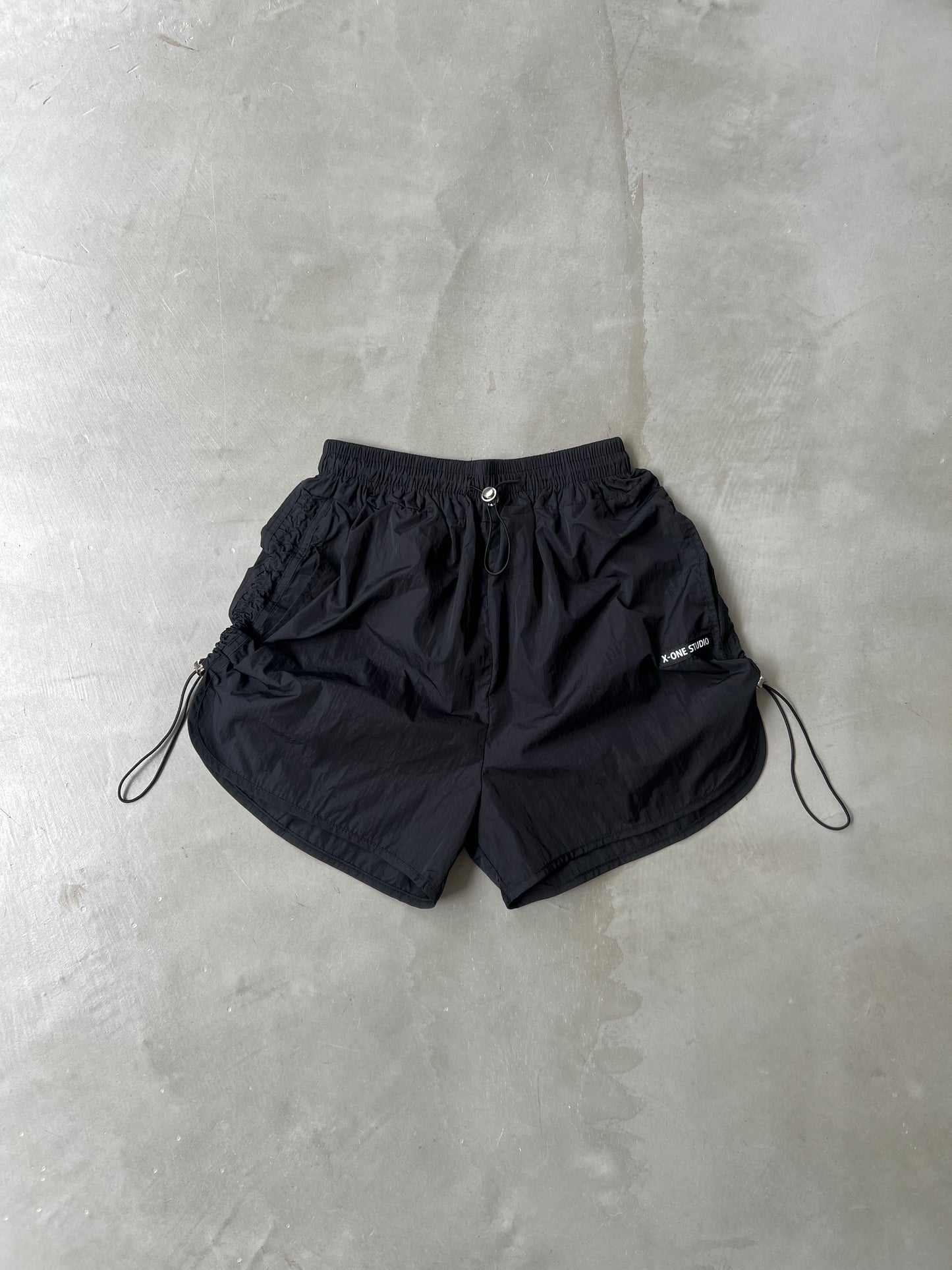 NYLON SHORT PANTS "BLACK"