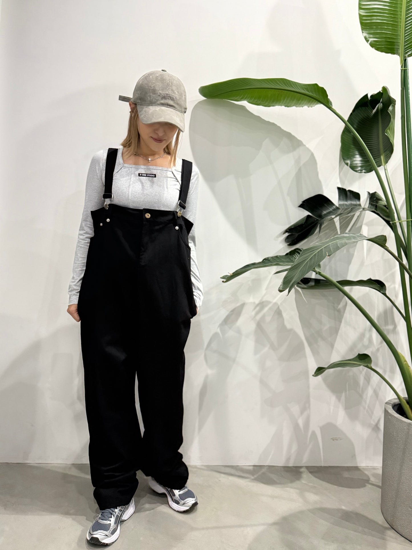 LOOSE WIDE JUMPER "BLACK"