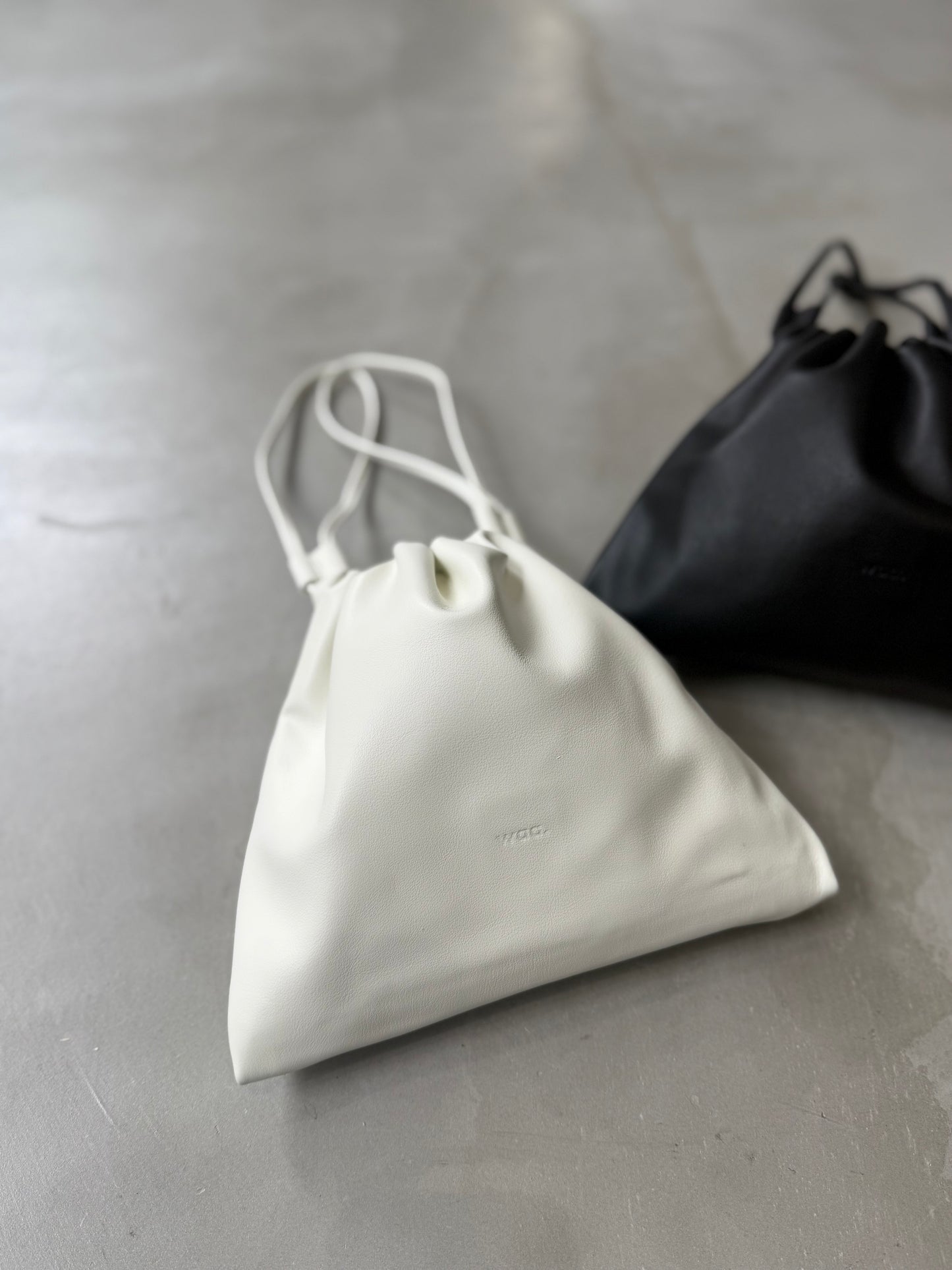【Waa.】DUM BAG "WHITE"