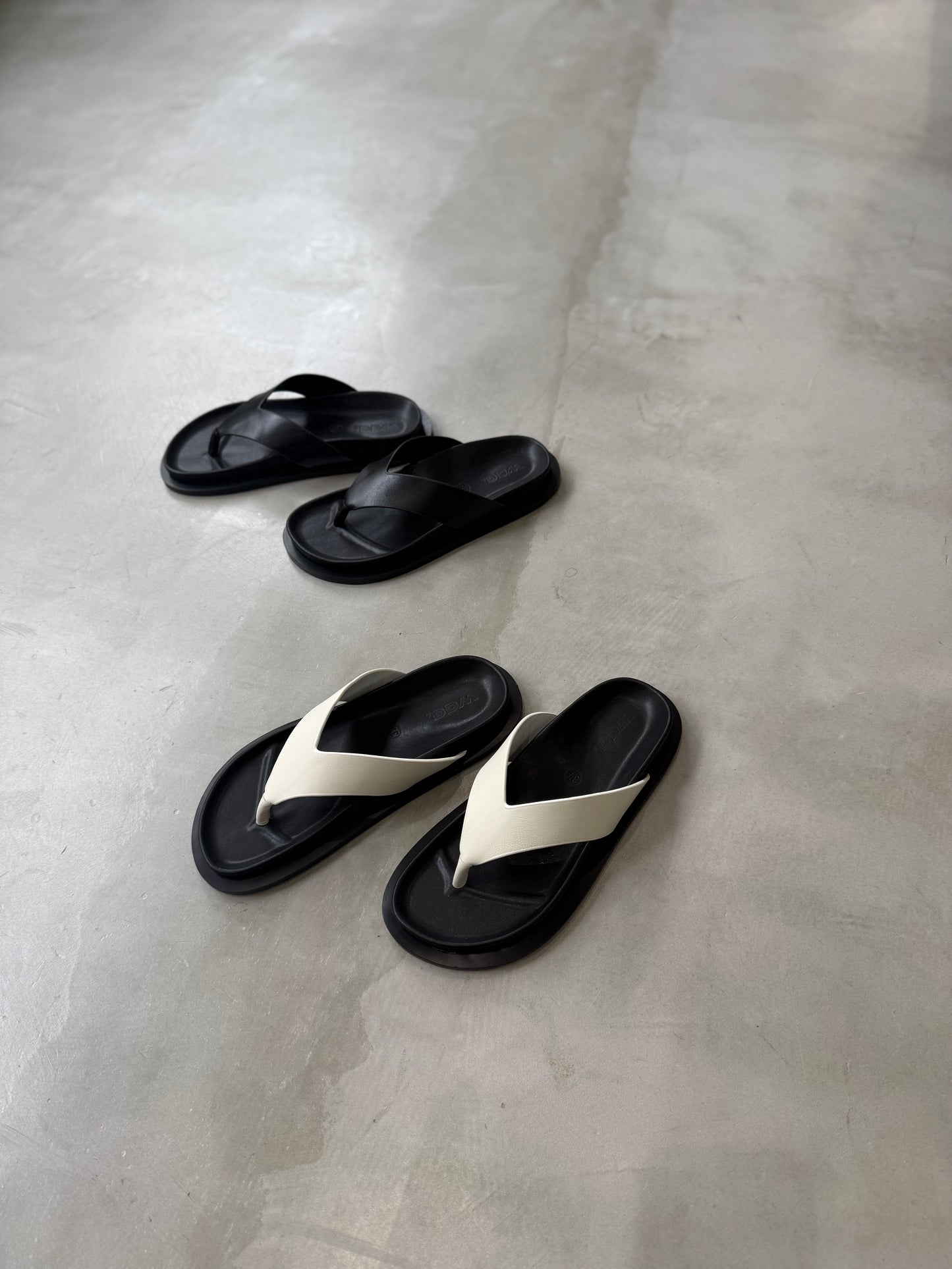 【Waa.】TONG SANDALS "WHITE"