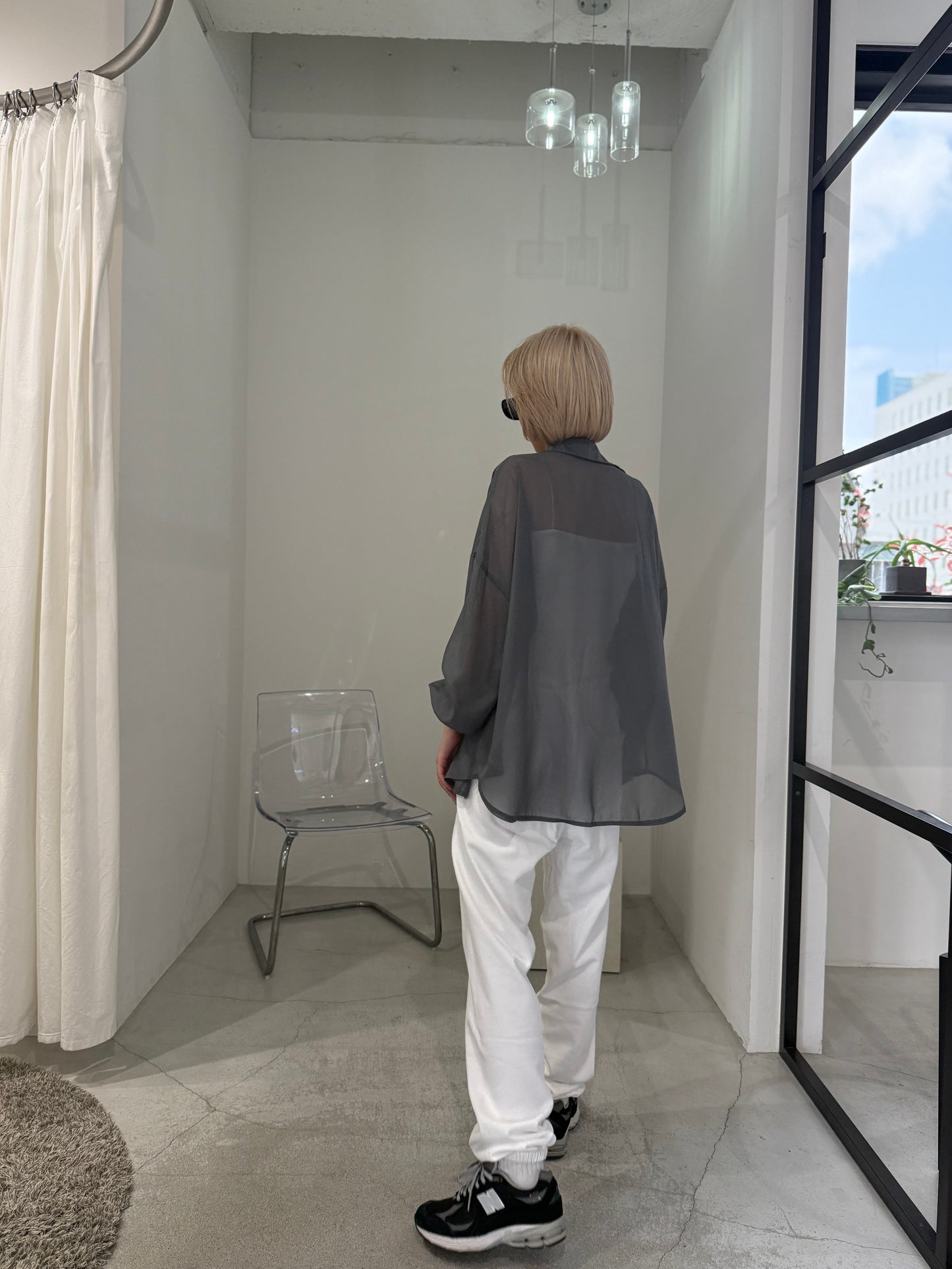 AIRY SHEER SHIRT "GRAY"