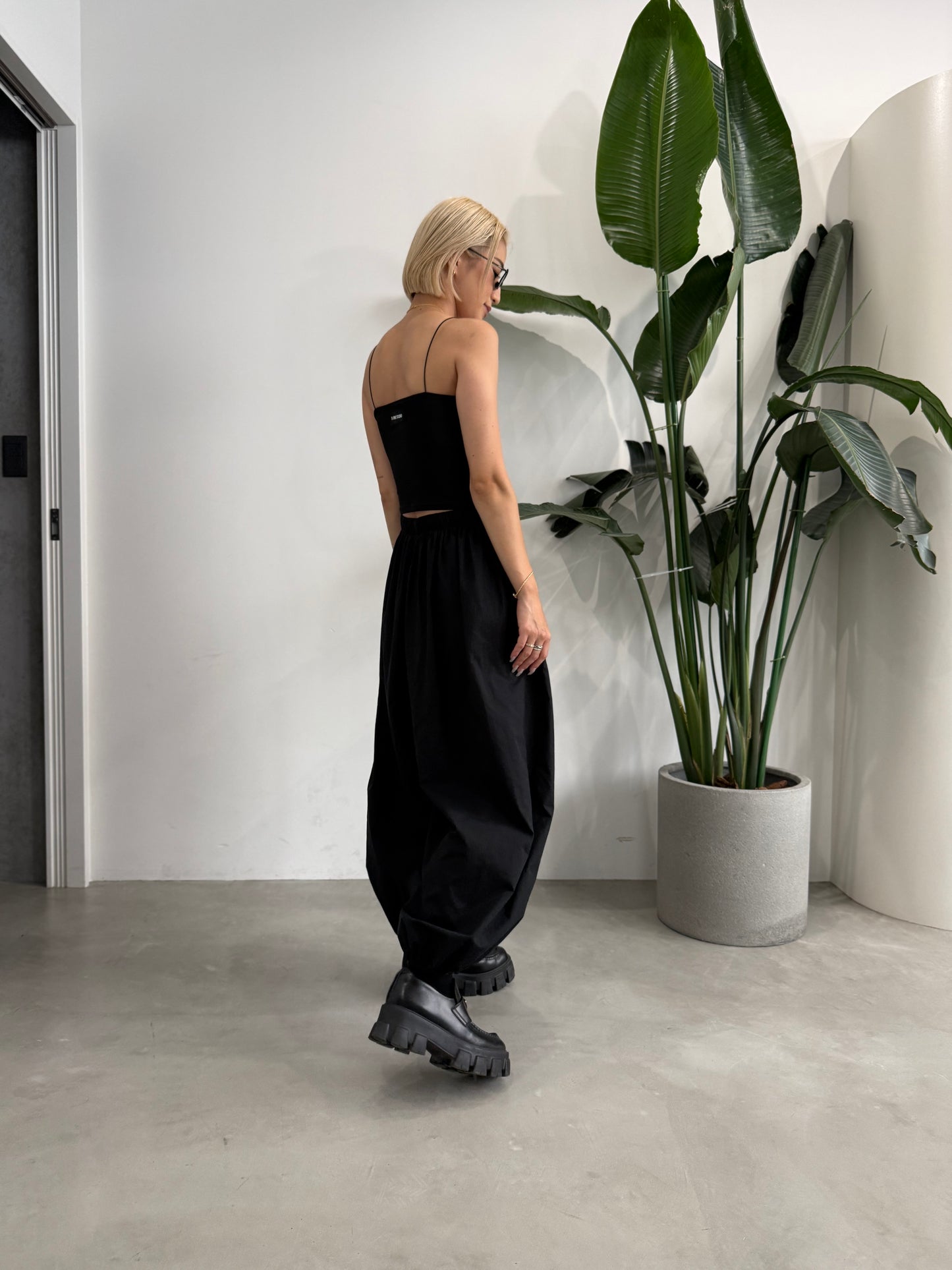 ALADDIN FIT PANT "BLACK"