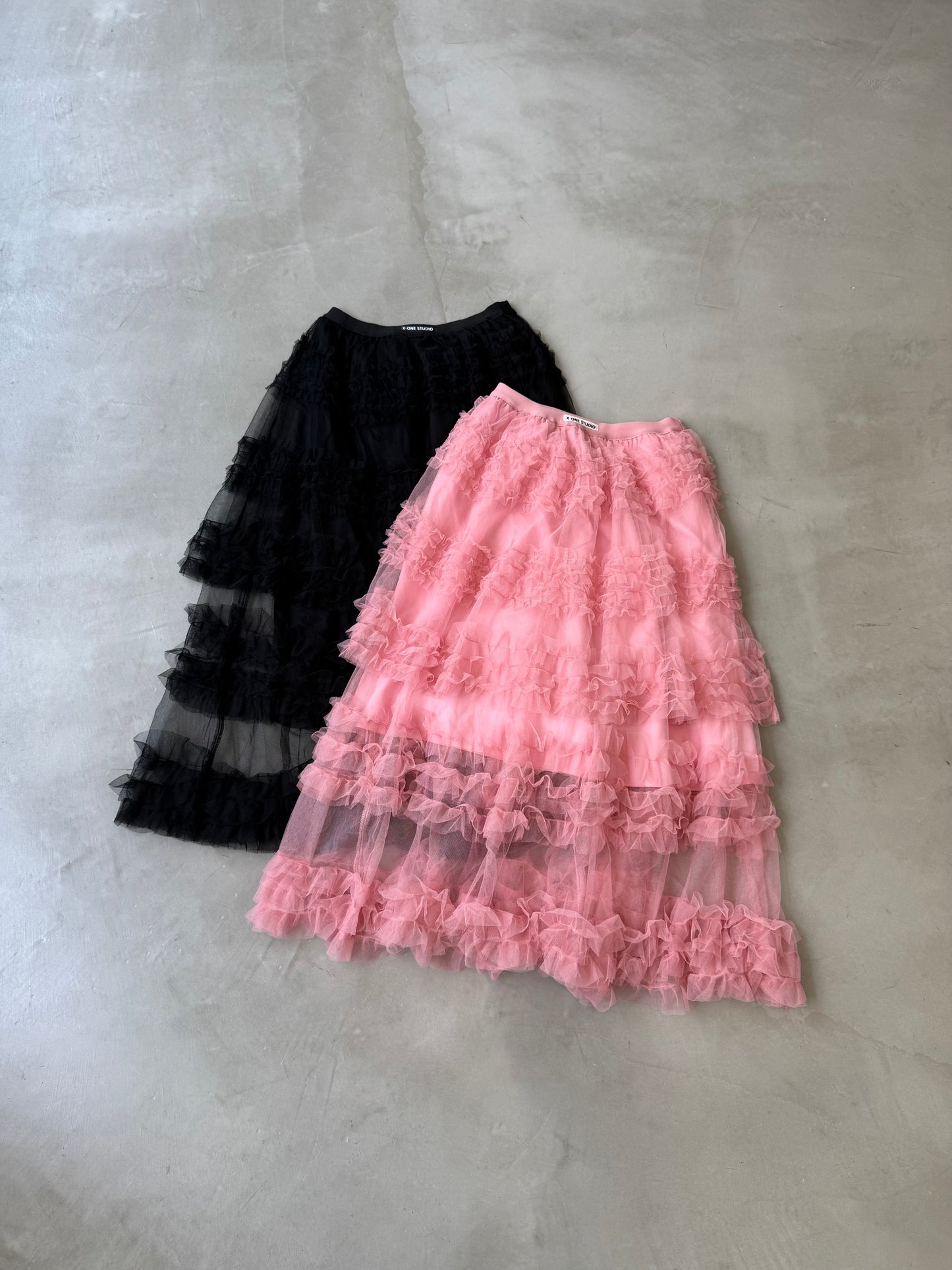 VOLUME TULLE SKIRT "BLACK"