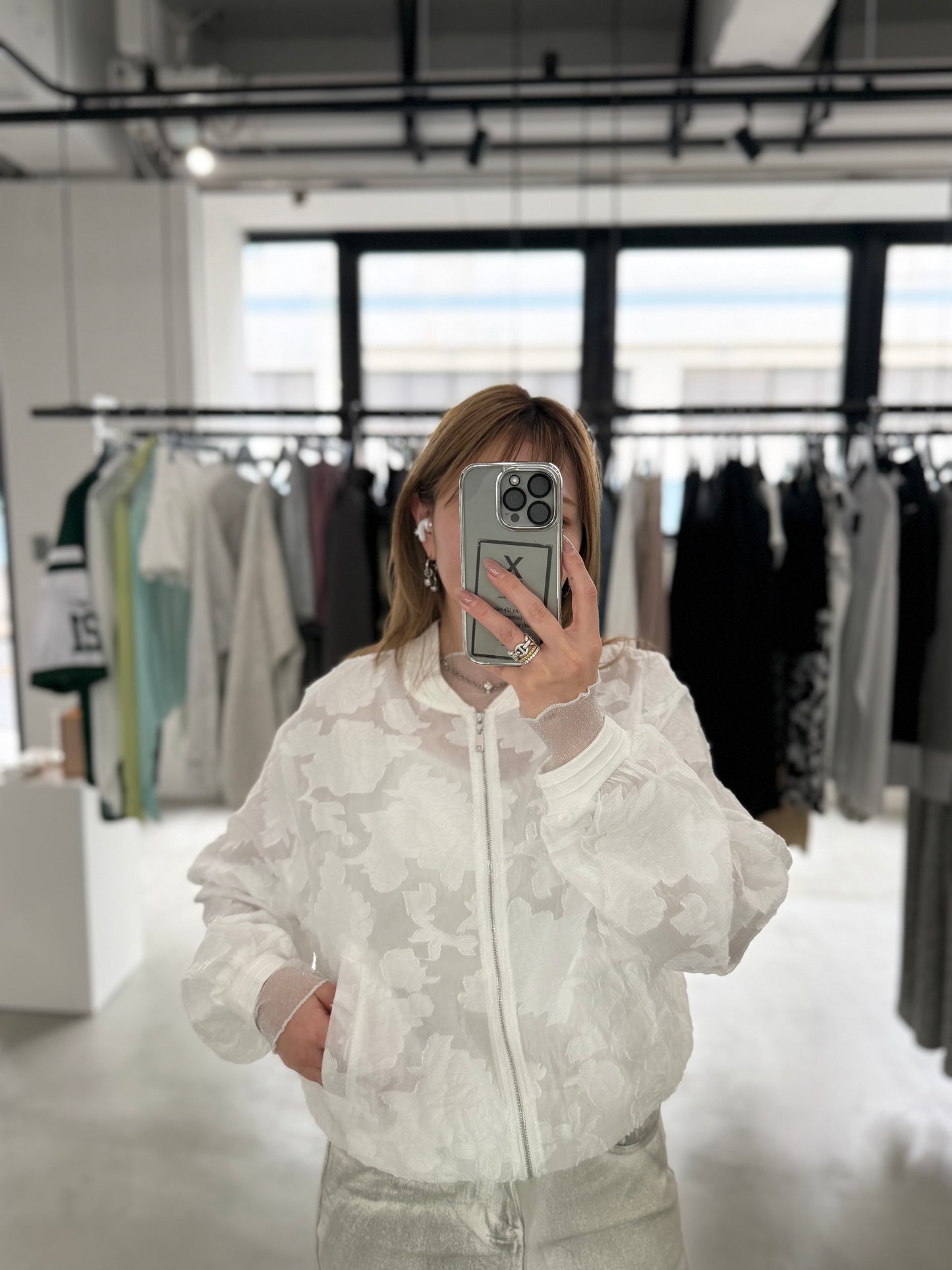 SHEER BOULSON "WHITE"