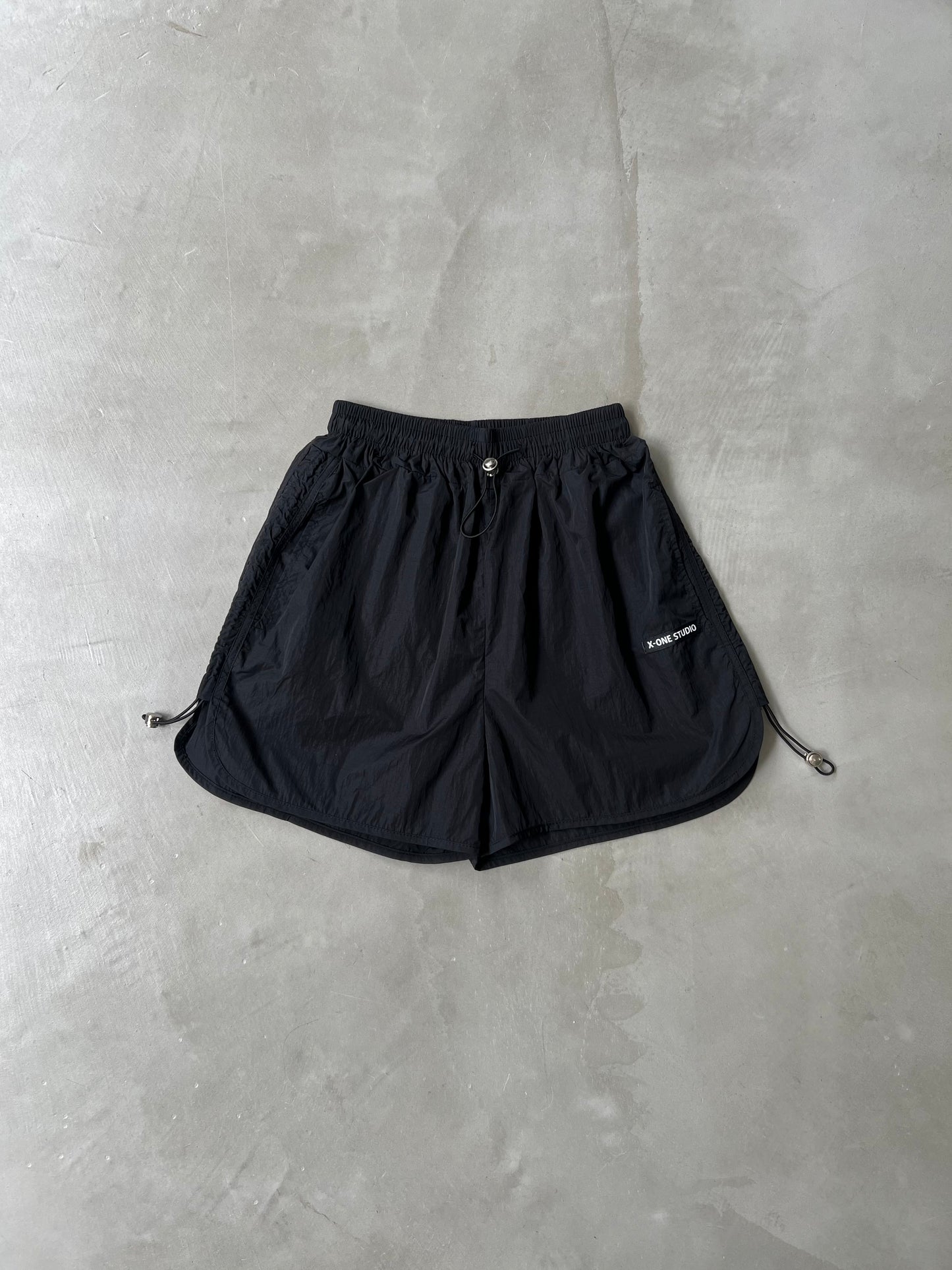 NYLON SHORT PANTS "BLACK"
