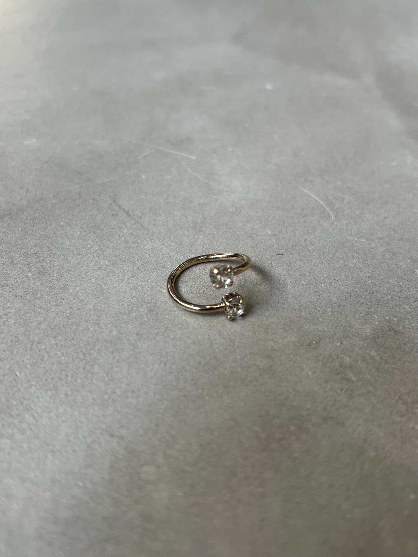 JUNO GOLD MID-RING "GOLD"