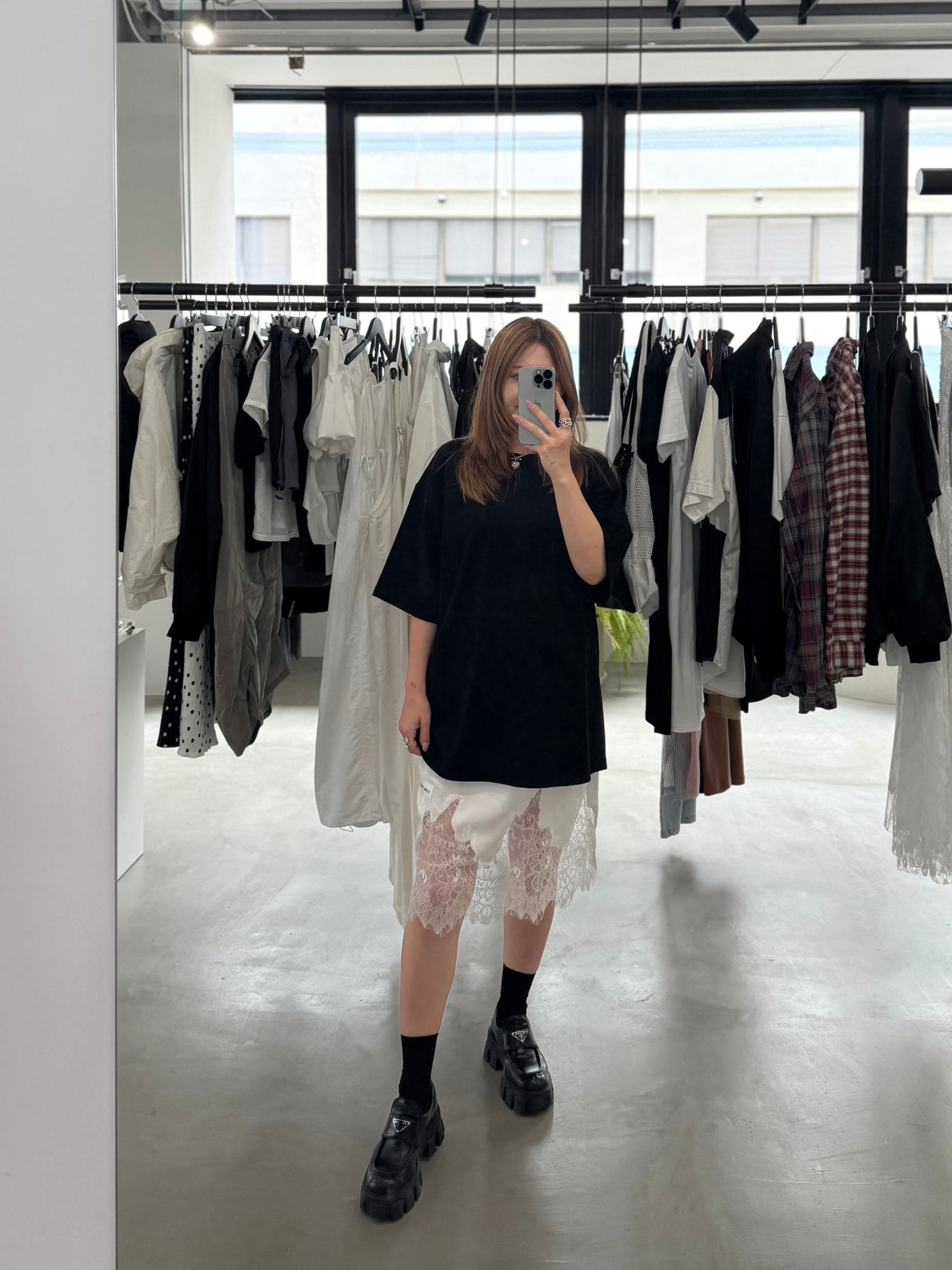 SATIN LACE SKIRT "WHITE"