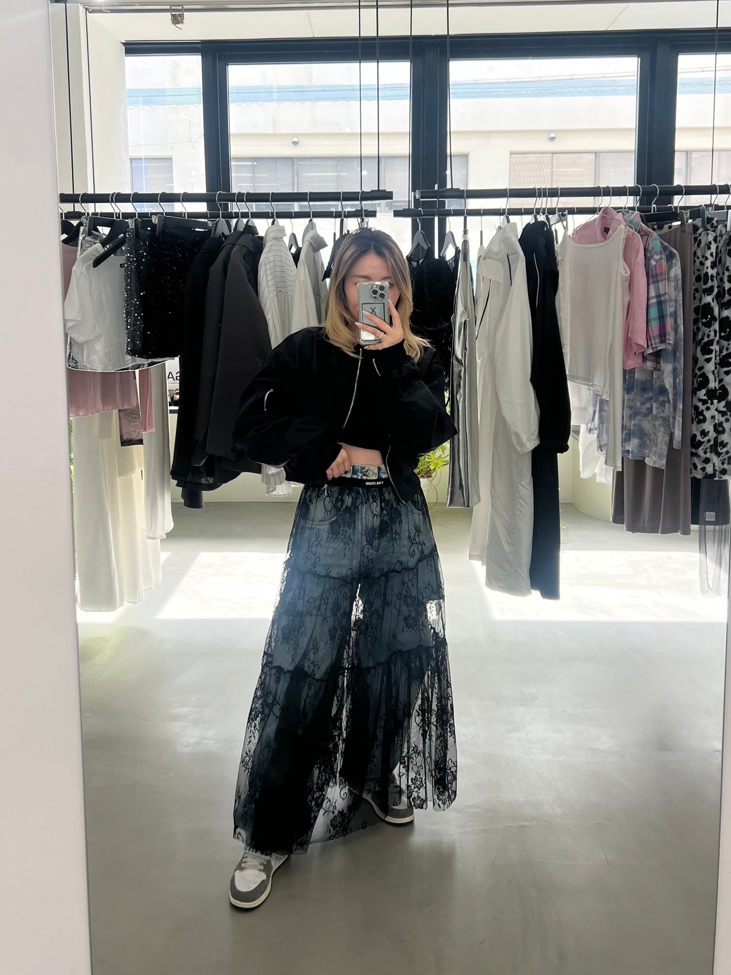 LAYERED LACE SKIRT "BLACK"