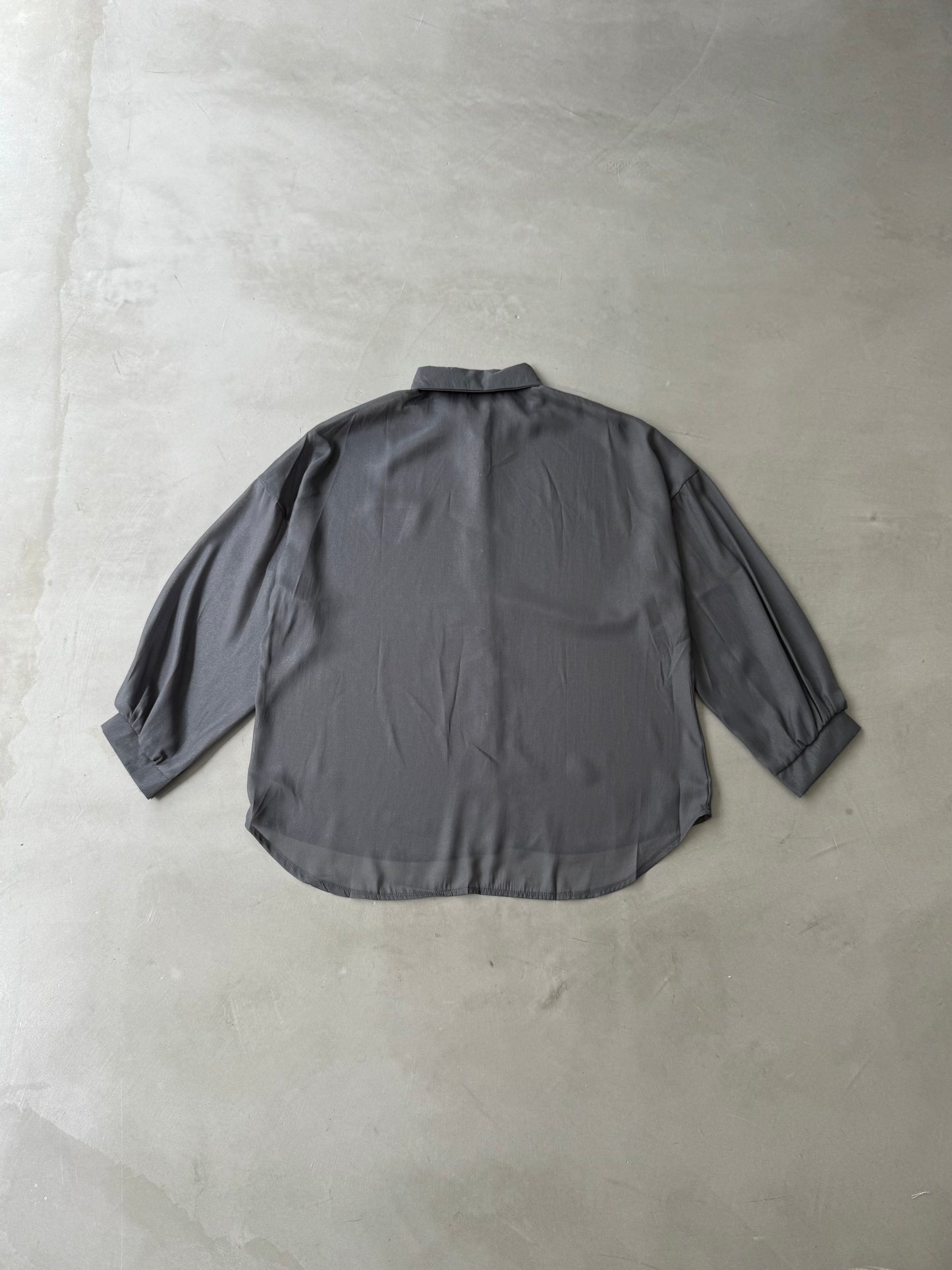 AIRY SHEER SHIRT "GRAY"