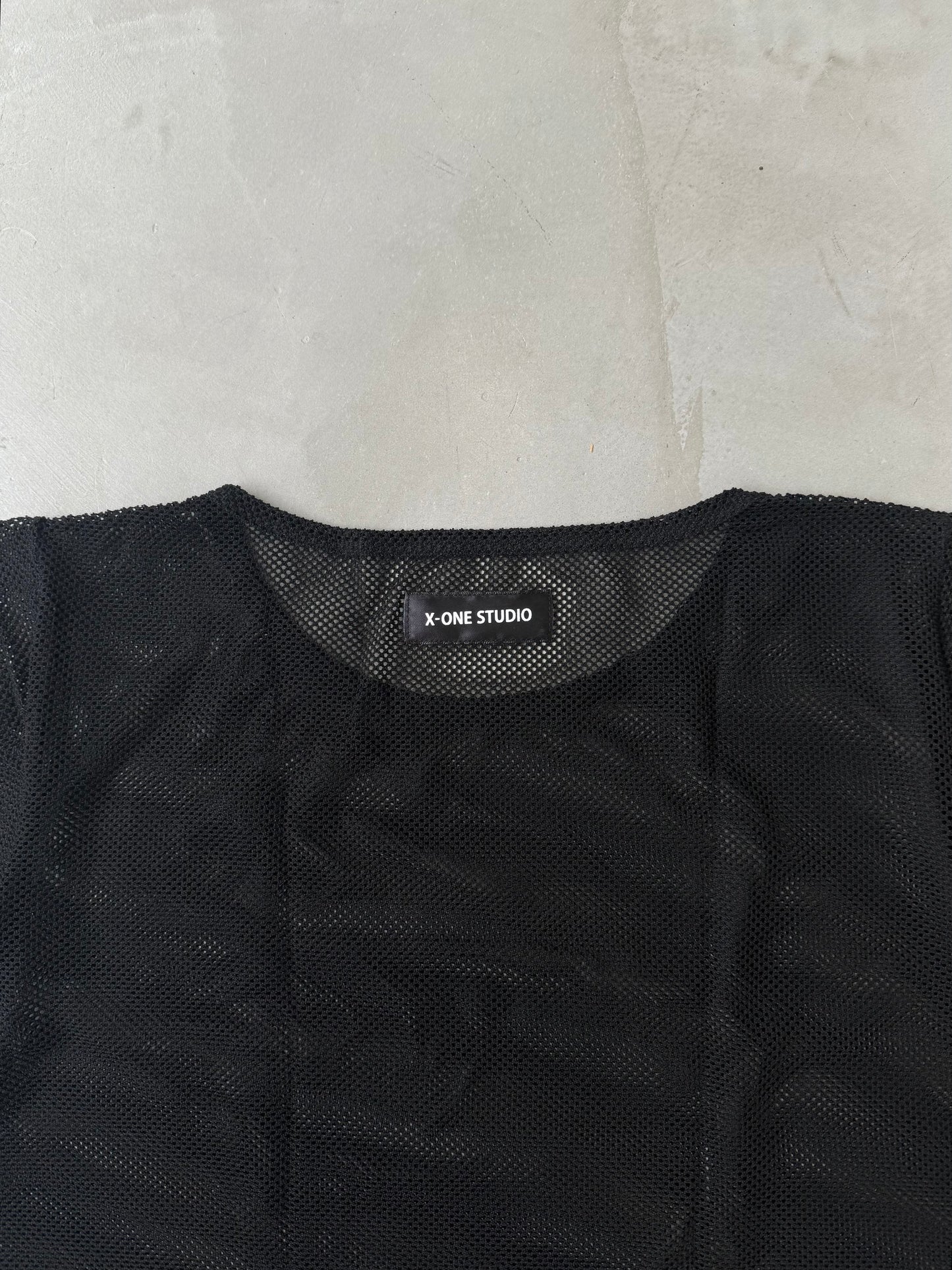 MESH TOP "BLACK"