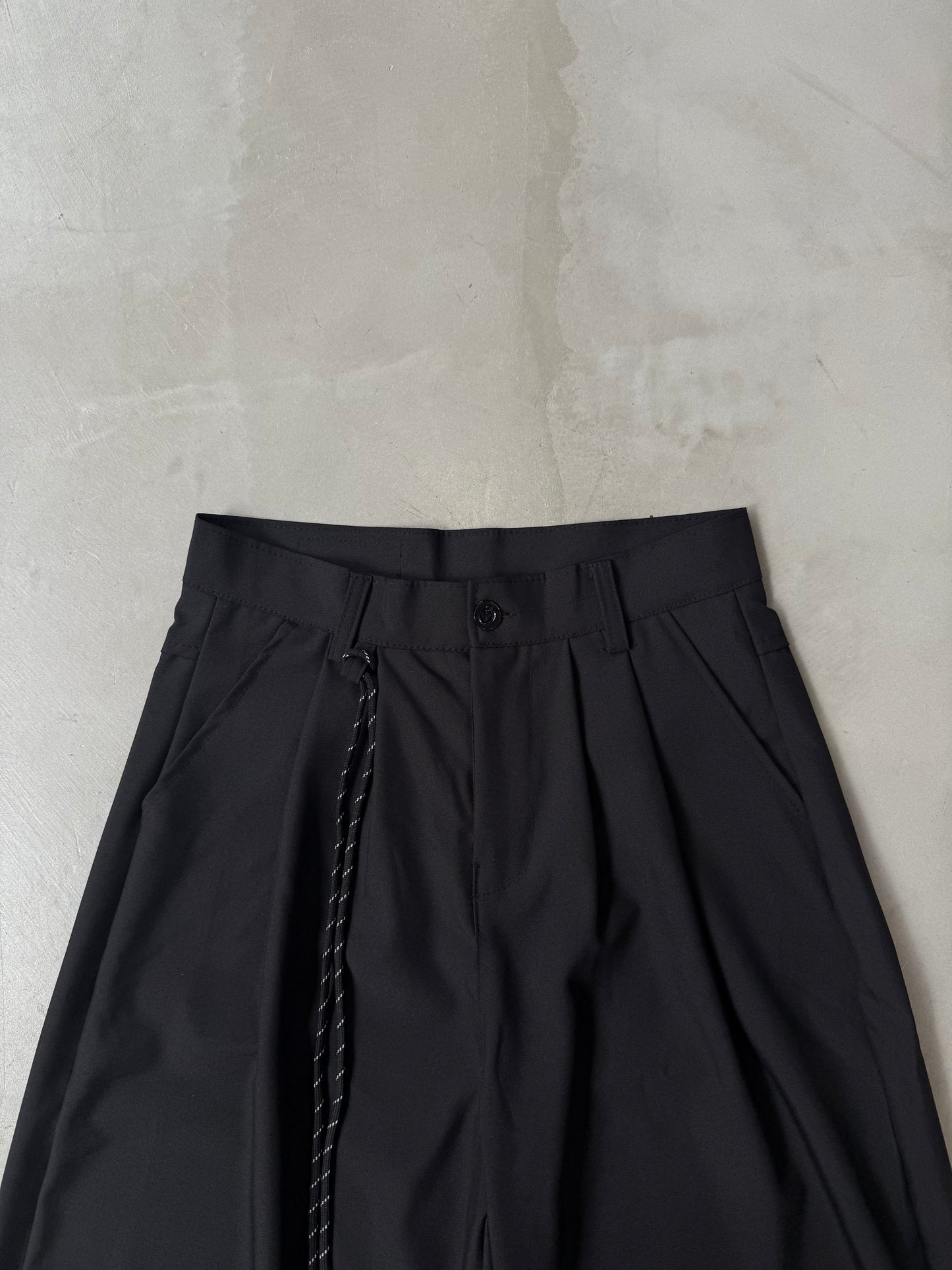 NYLON BARREL PANTS