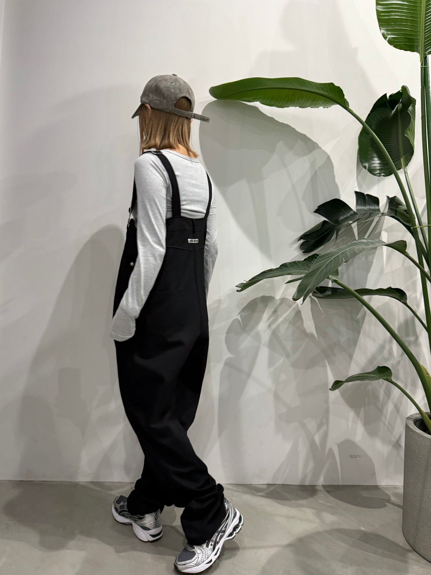 LOOSE WIDE JUMPER "BLACK"