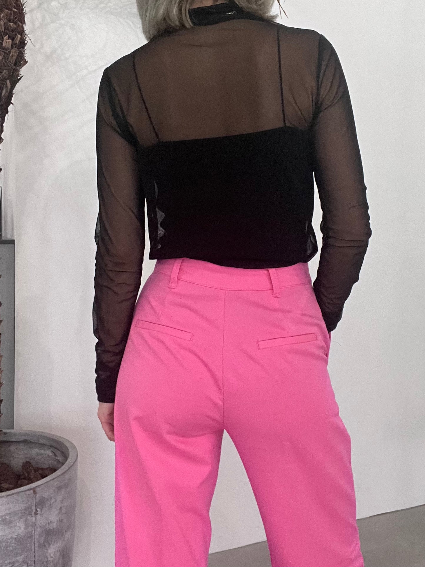SHEER TOP "BLACK"