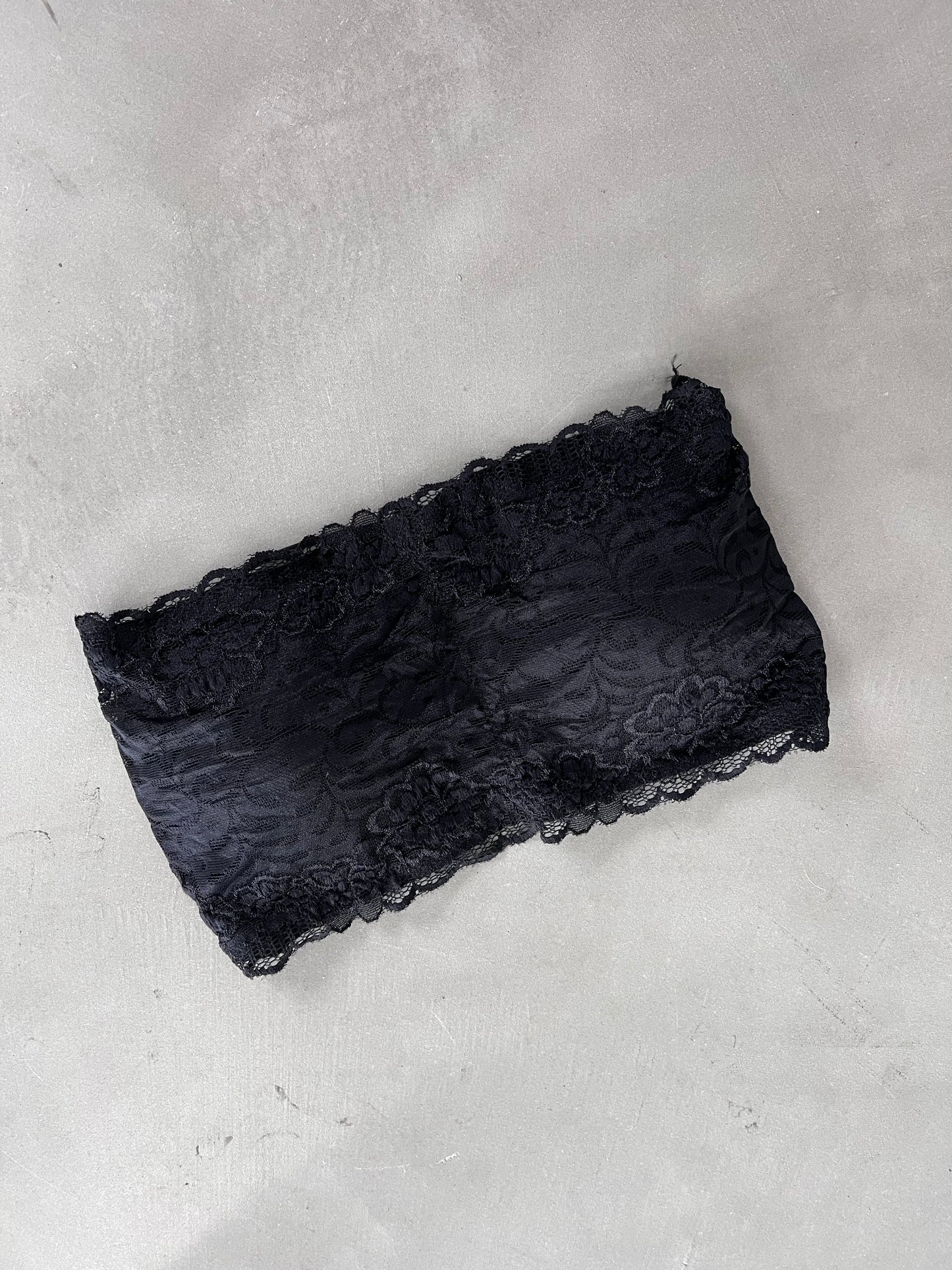 LACE BRA TOP "BLACK"