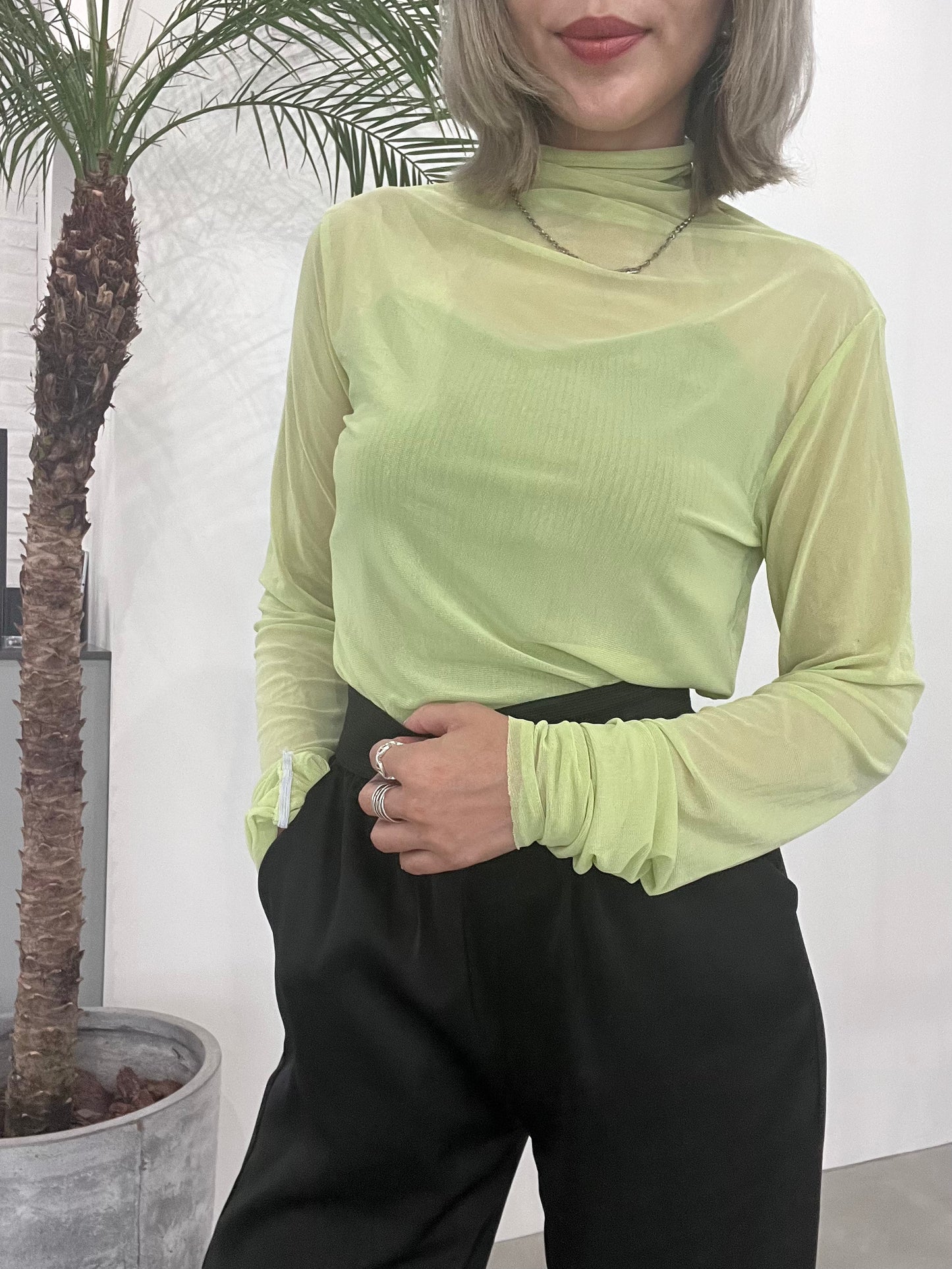 SHEER TOP "GREEN"