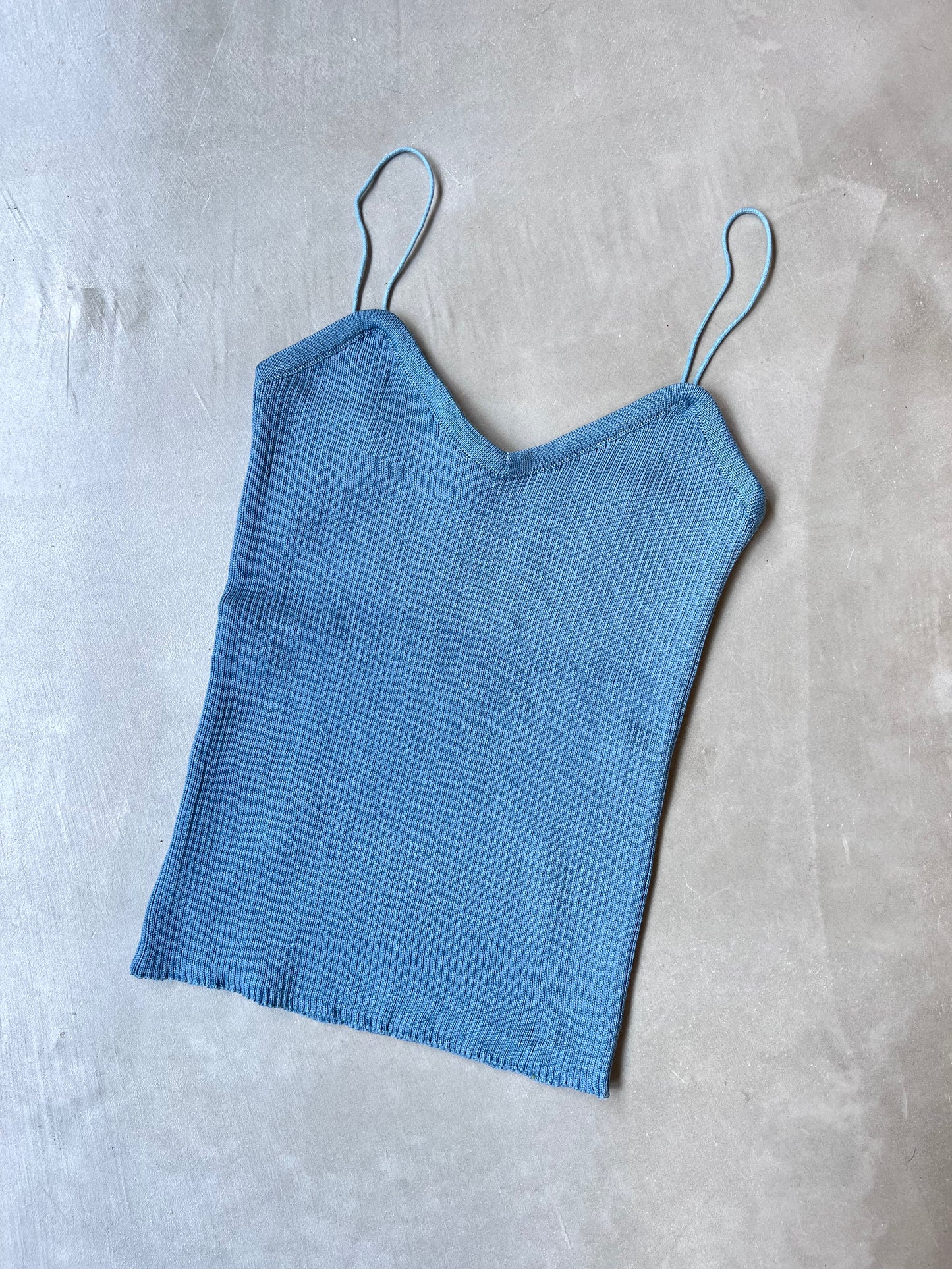 SPAGHETTI STRAP RIB CAMISOLE "SKY BLUE"