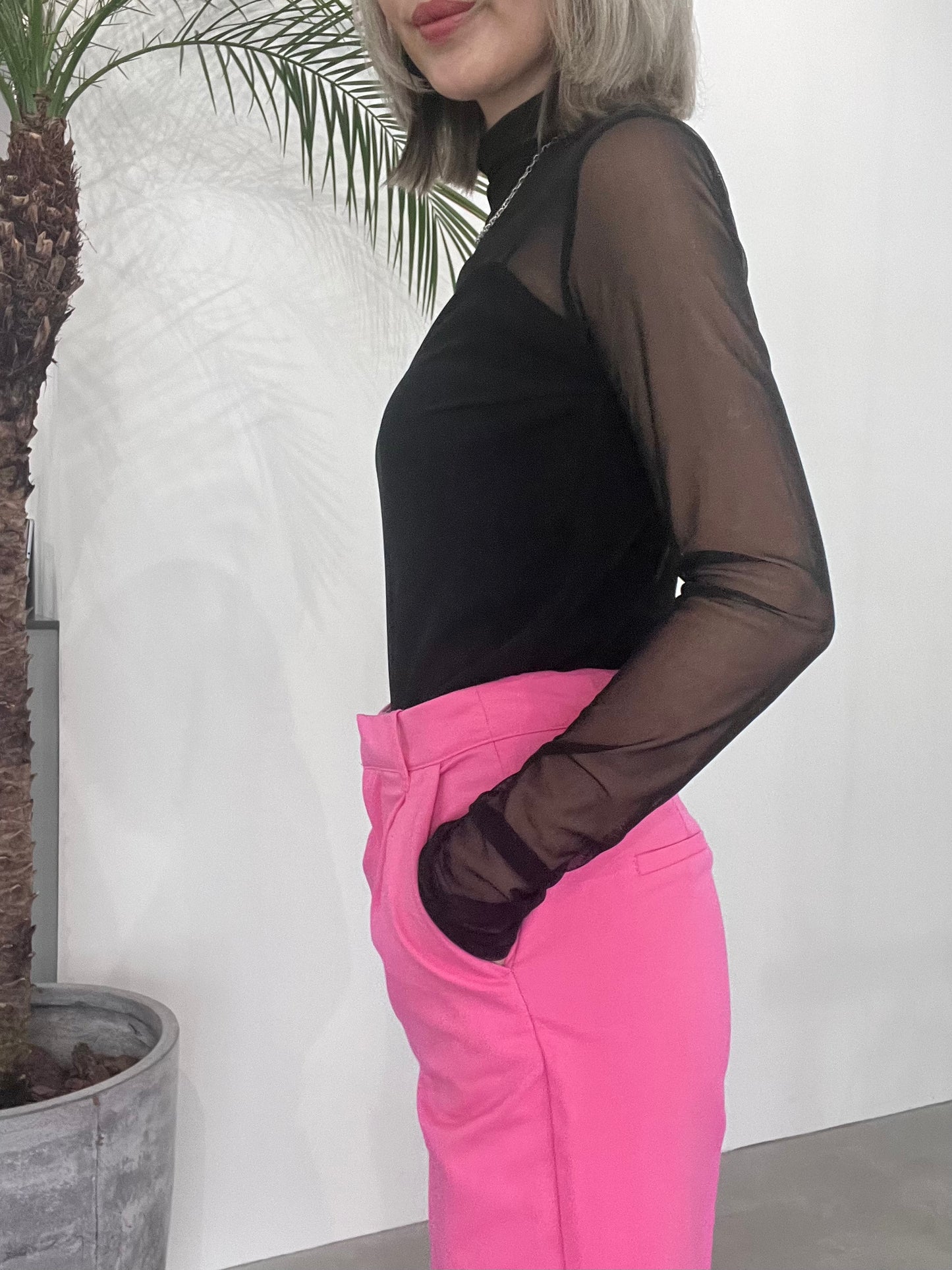 SHEER TOP "BLACK"