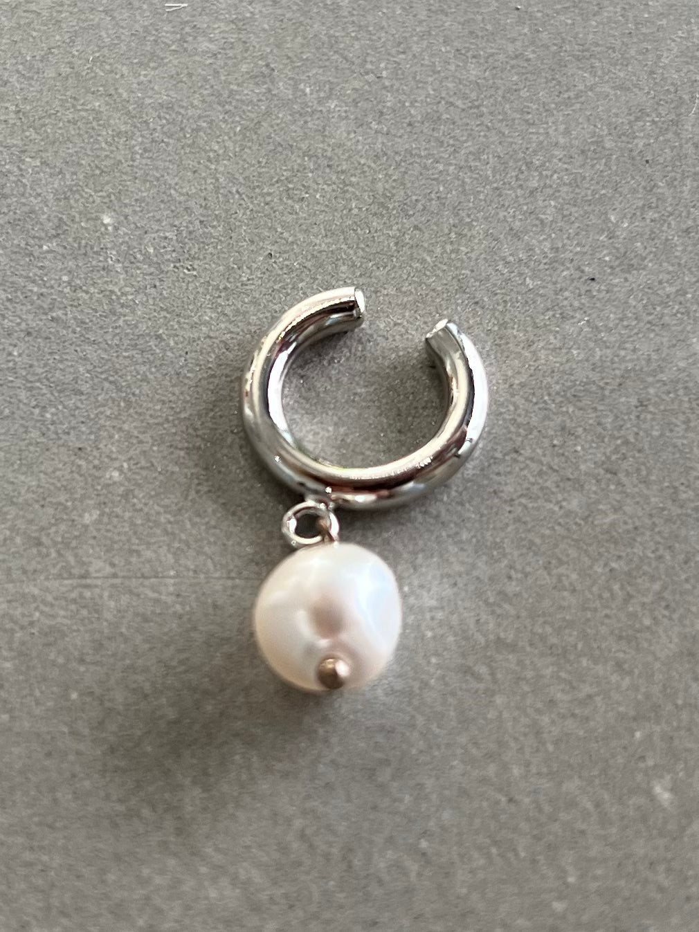 SIDNEY EAR CUFF