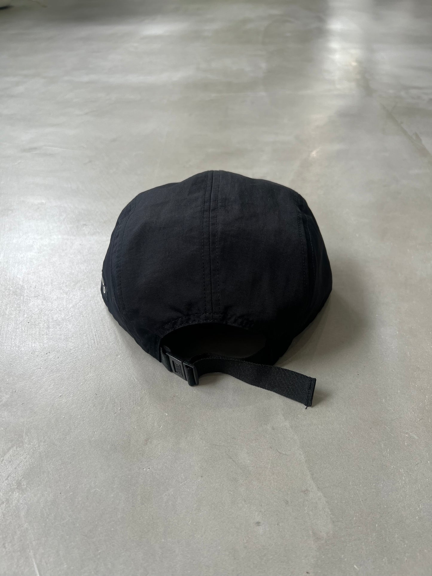 X-ONE BOX LOGO NYLON CAP