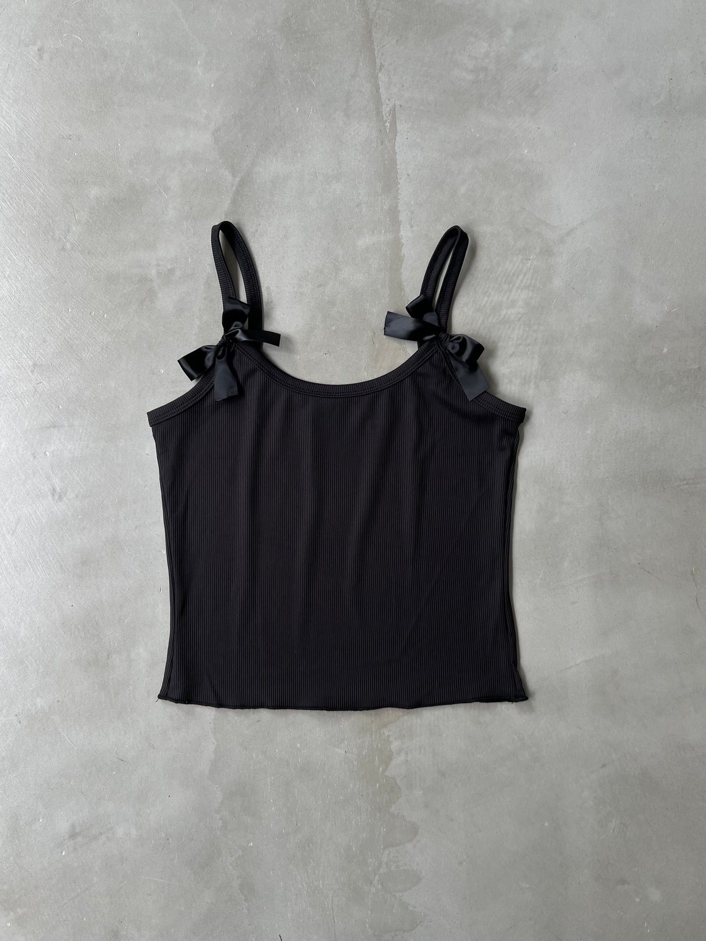 RIBBON CAMI "BLACK"