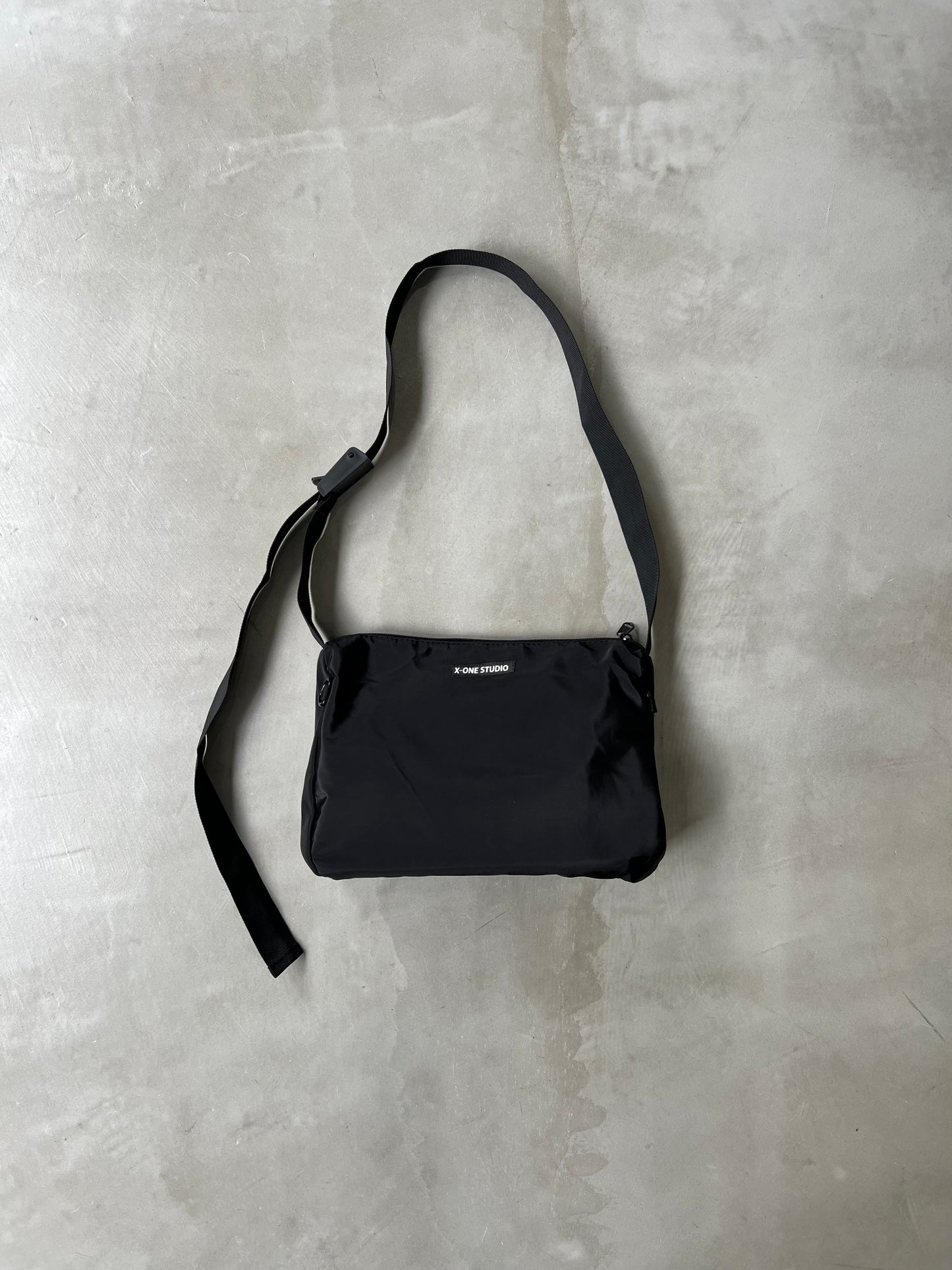 NYLON SHOULDER BAG