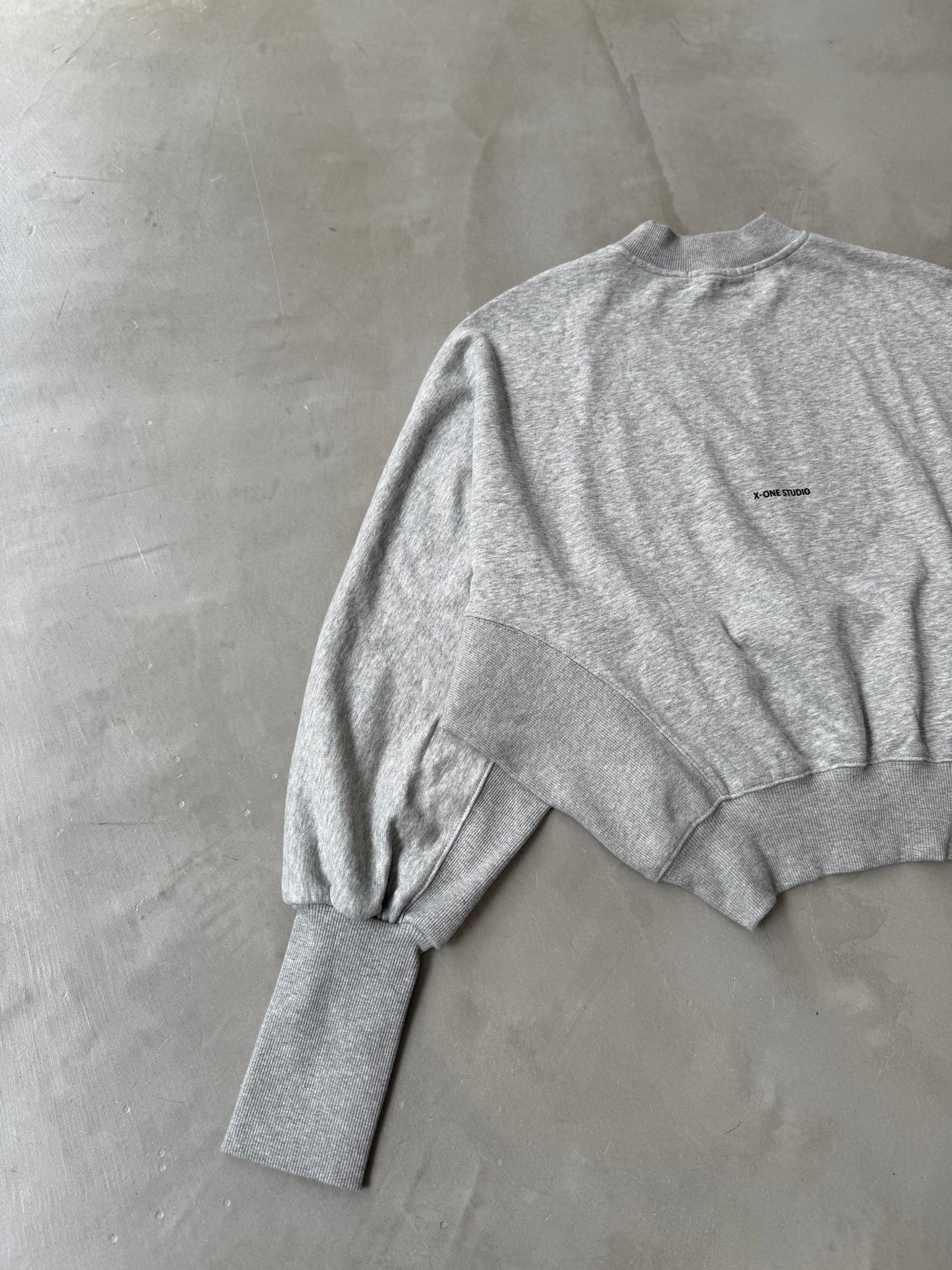 BALLOON SLEEVE SWEAT "GRAY"