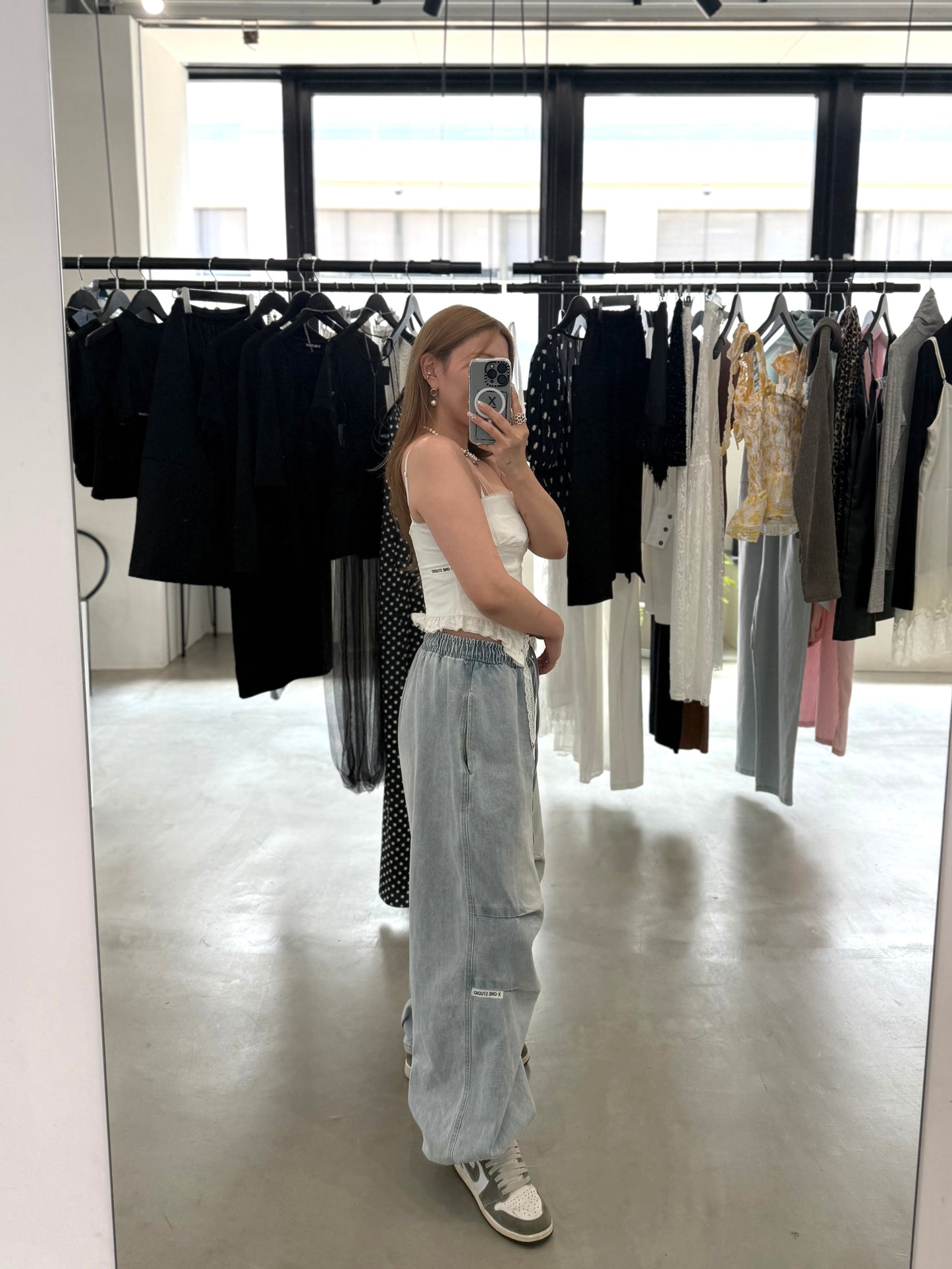 HEM STRAP TOP