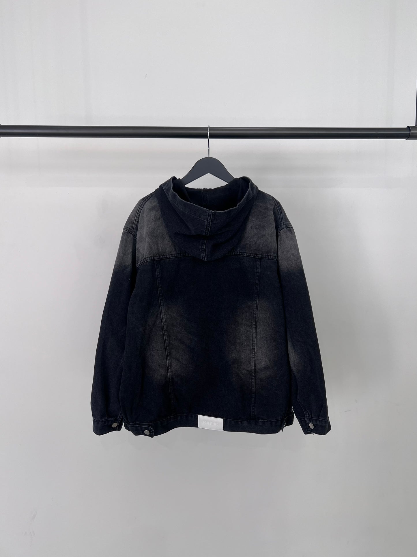 【MENS】DENIM HOODIE "WASH BLACK"￼