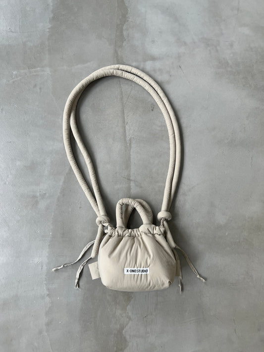 PUFFER BALL BAG "BEIGE"